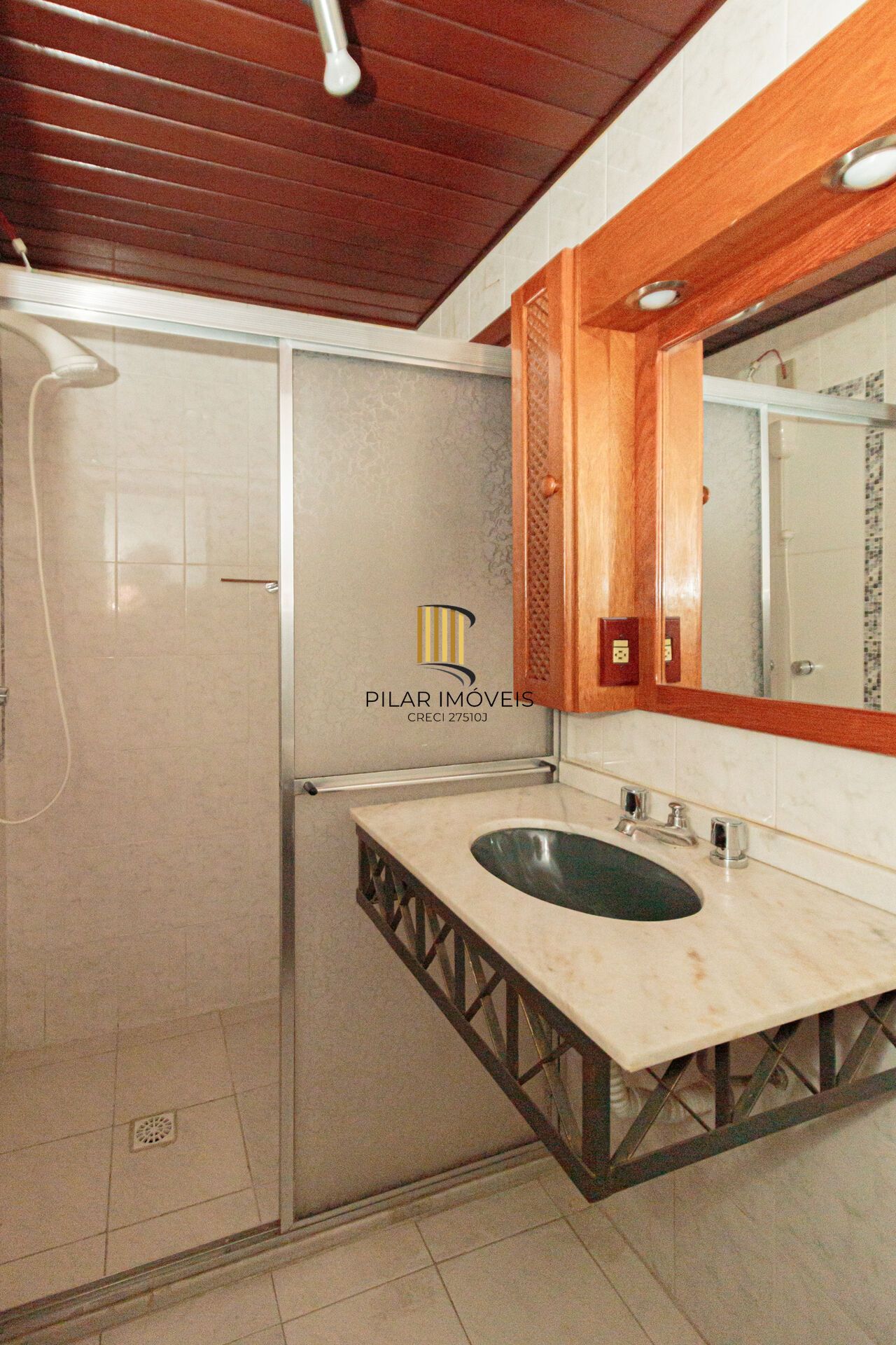 Apartamento à venda no bairro Jardim Planalto em Porto Alegre/RS