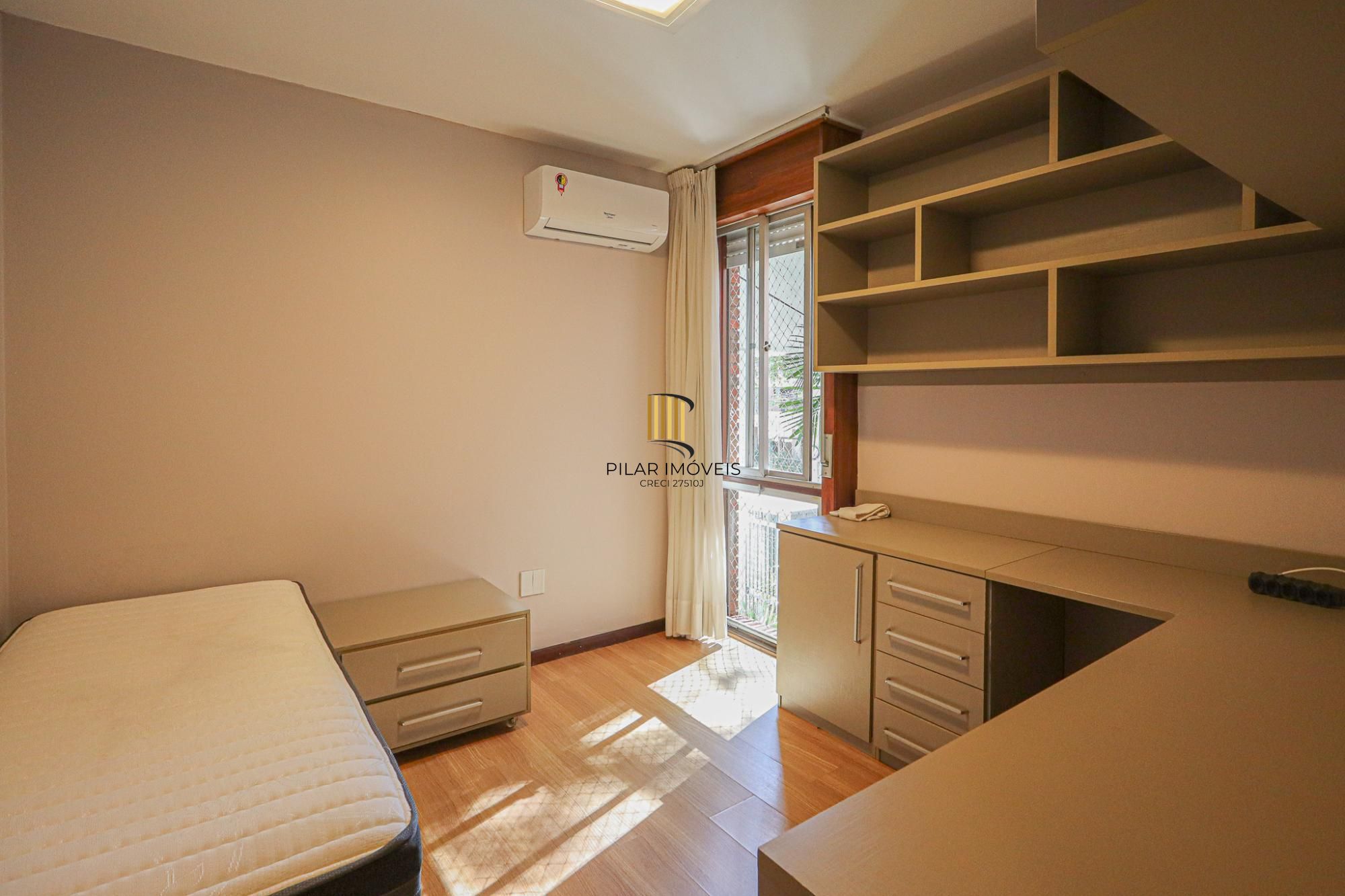 Apartamento à venda no bairro Petrópolis