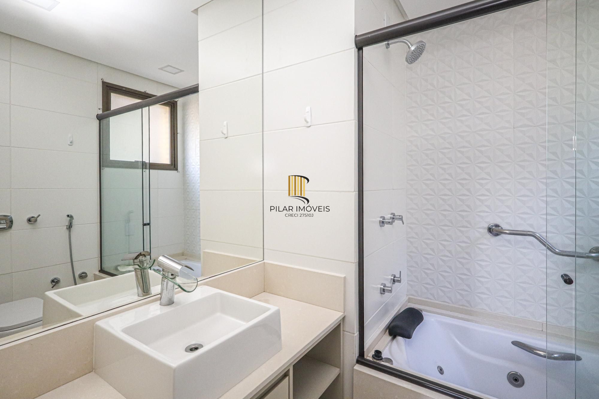 Apartamento a venda no bairro Petrópolis