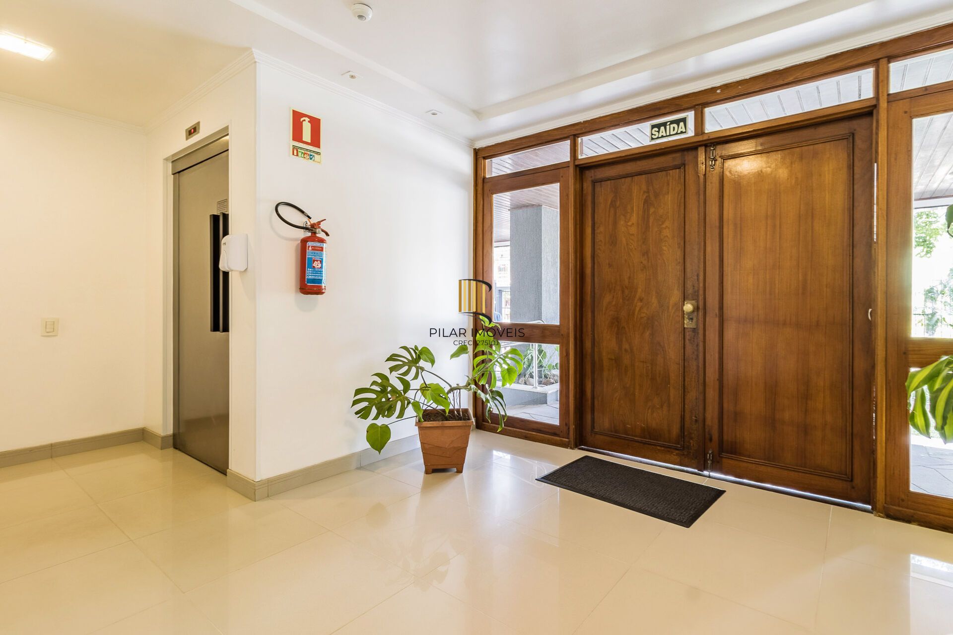 Apartamento à venda no bairro Jardim Lindóia em Porto Alegre/RS