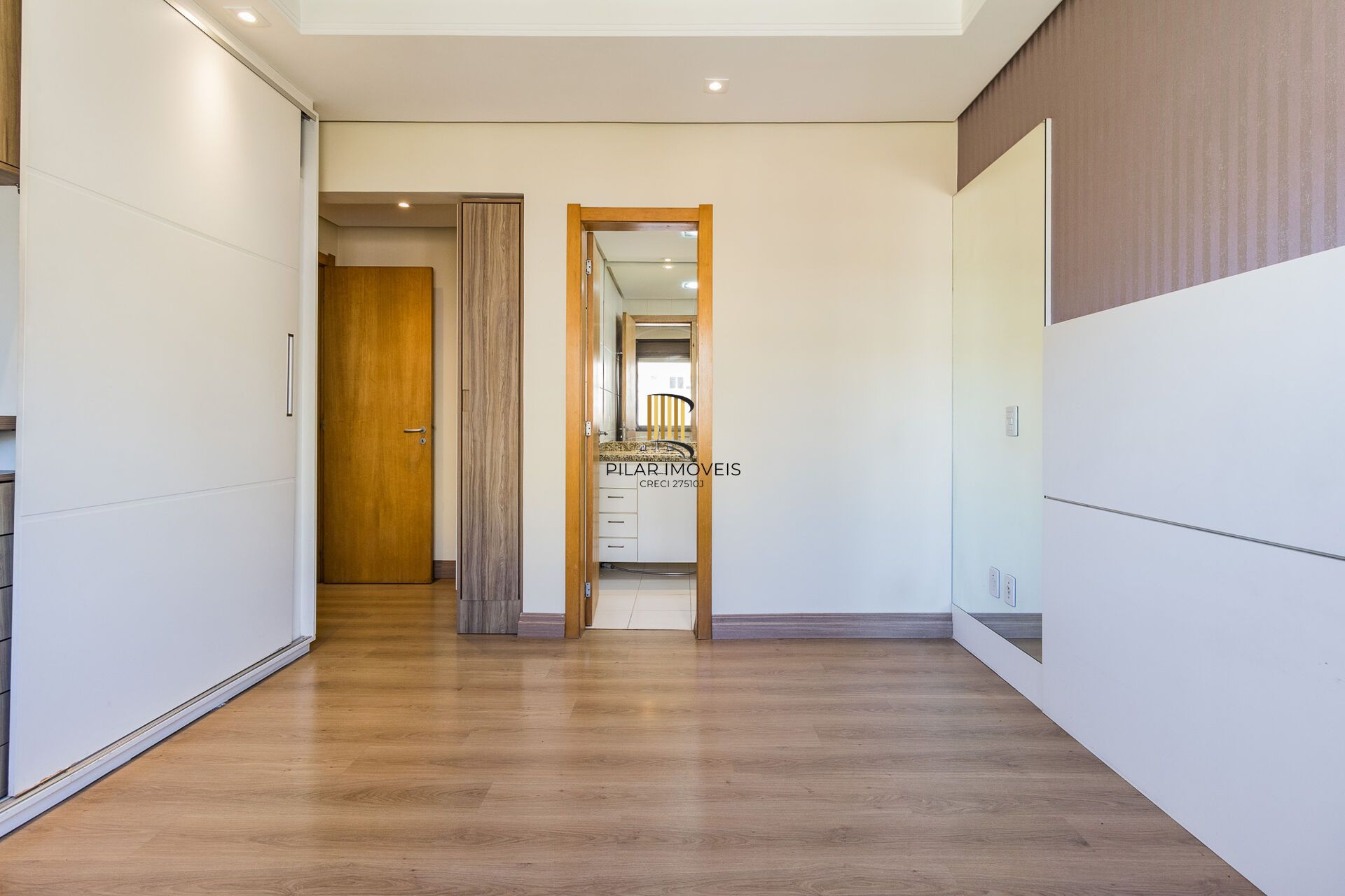 Apartamento à venda no bairro Mont Serrat em Porto Alegre/RS