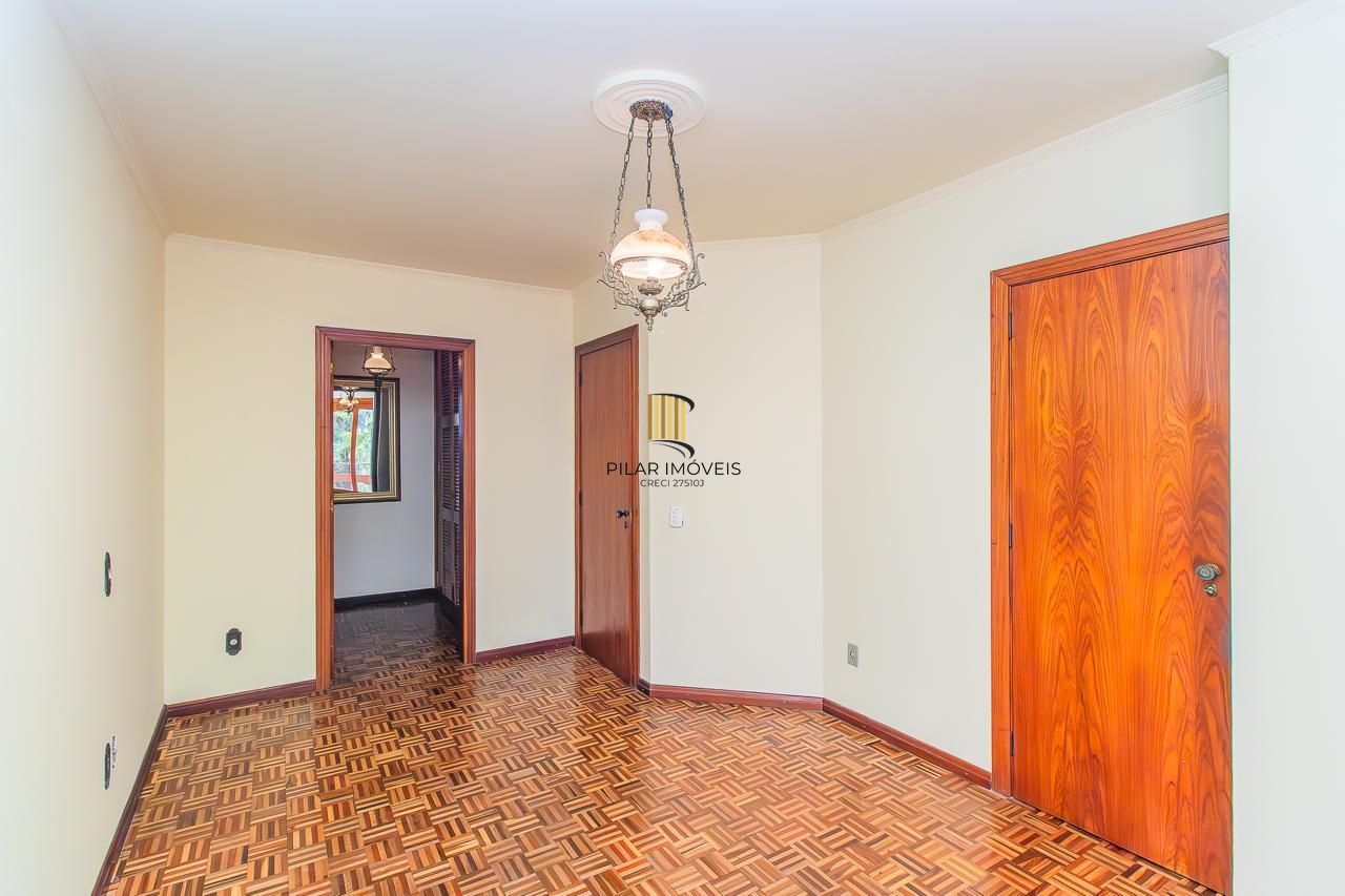 Casa a venda no bairro Menino Deus