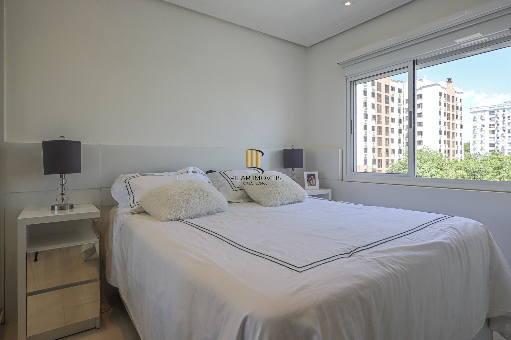 Apartamento à venda no bairro Sarandi em Porto Alegre/RS