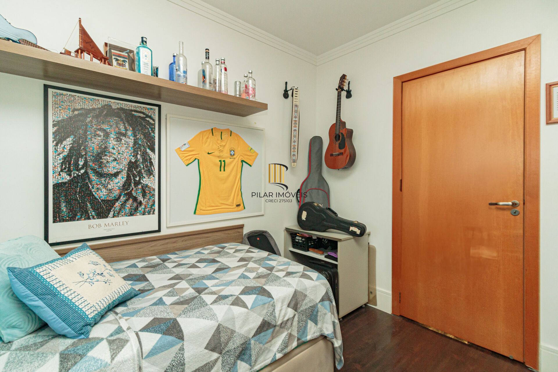 Apartamento à venda no bairro Jardim Planalto em Porto Alegre/RS