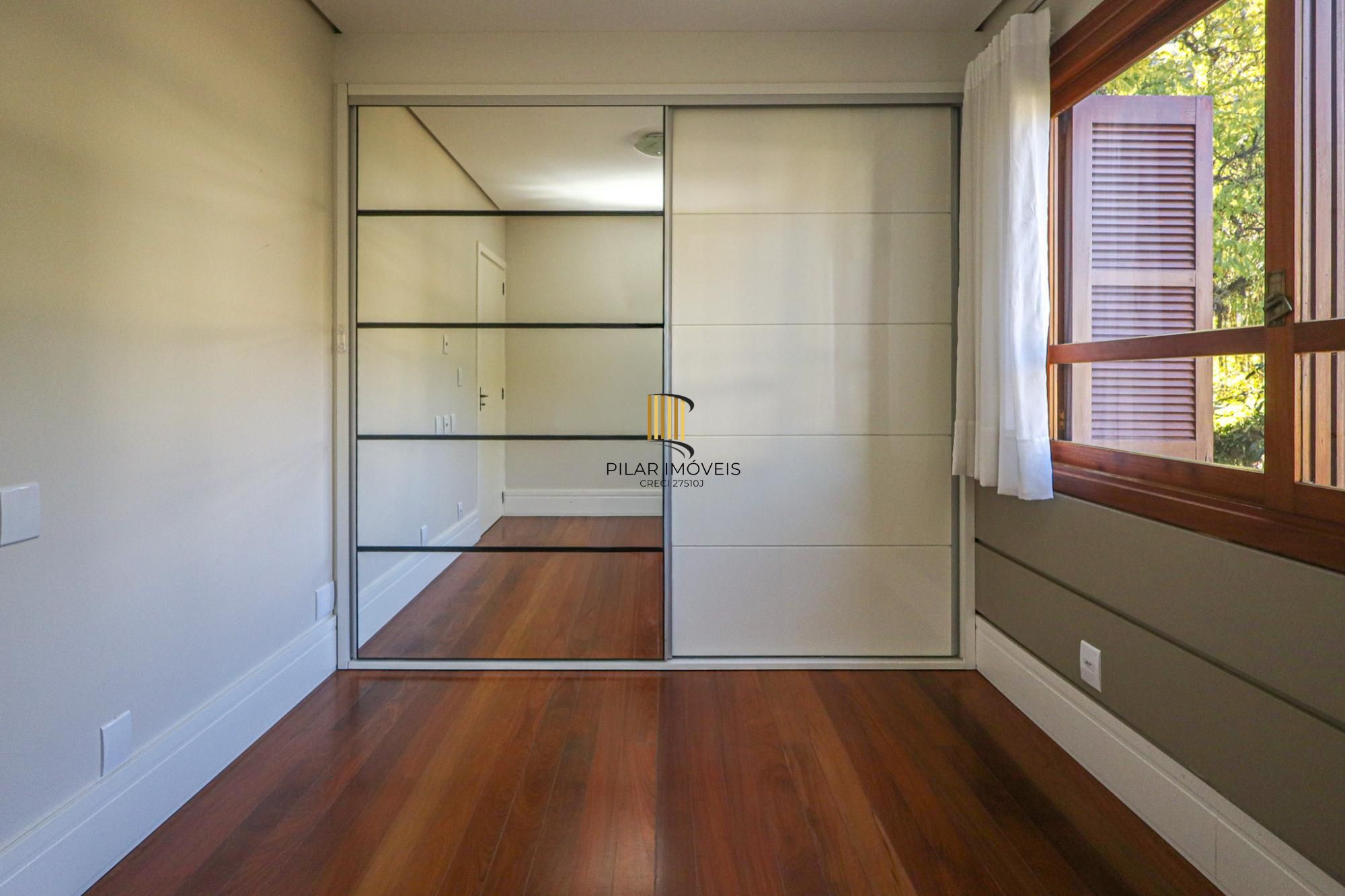 Apartamento a venda no bairro Petrópolis