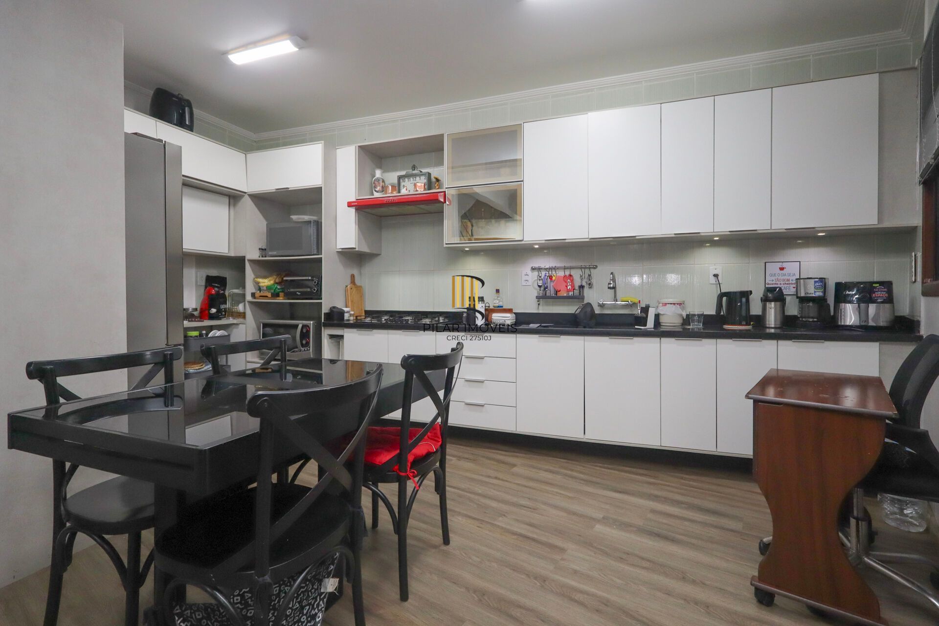Casa à venda no bairro Jardim Itu em Porto Alegre/RS