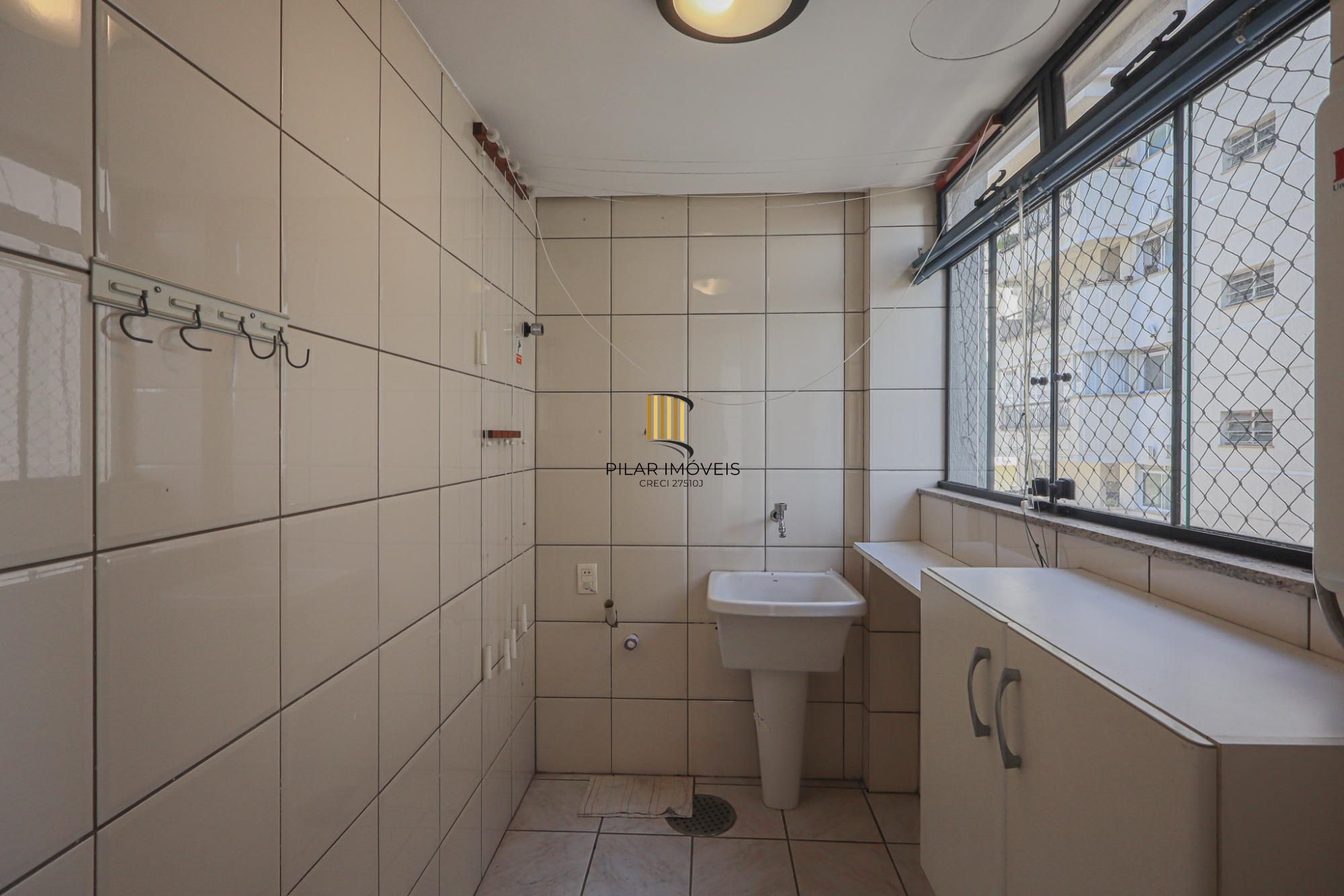Apartamento a venda no bairro Mont'Serrat