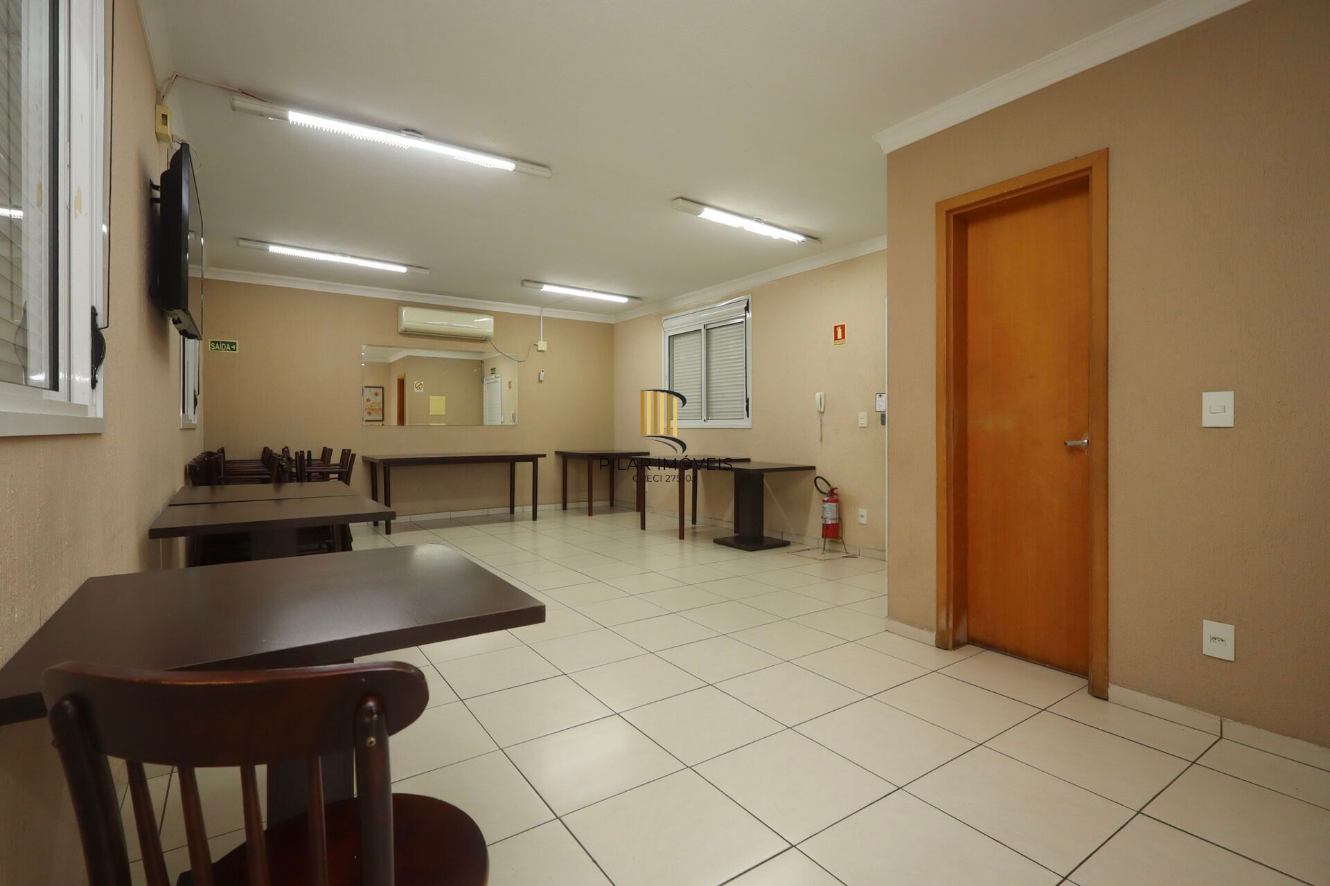 Apartamento à venda no bairro Partenon em Porto Alegre/RS