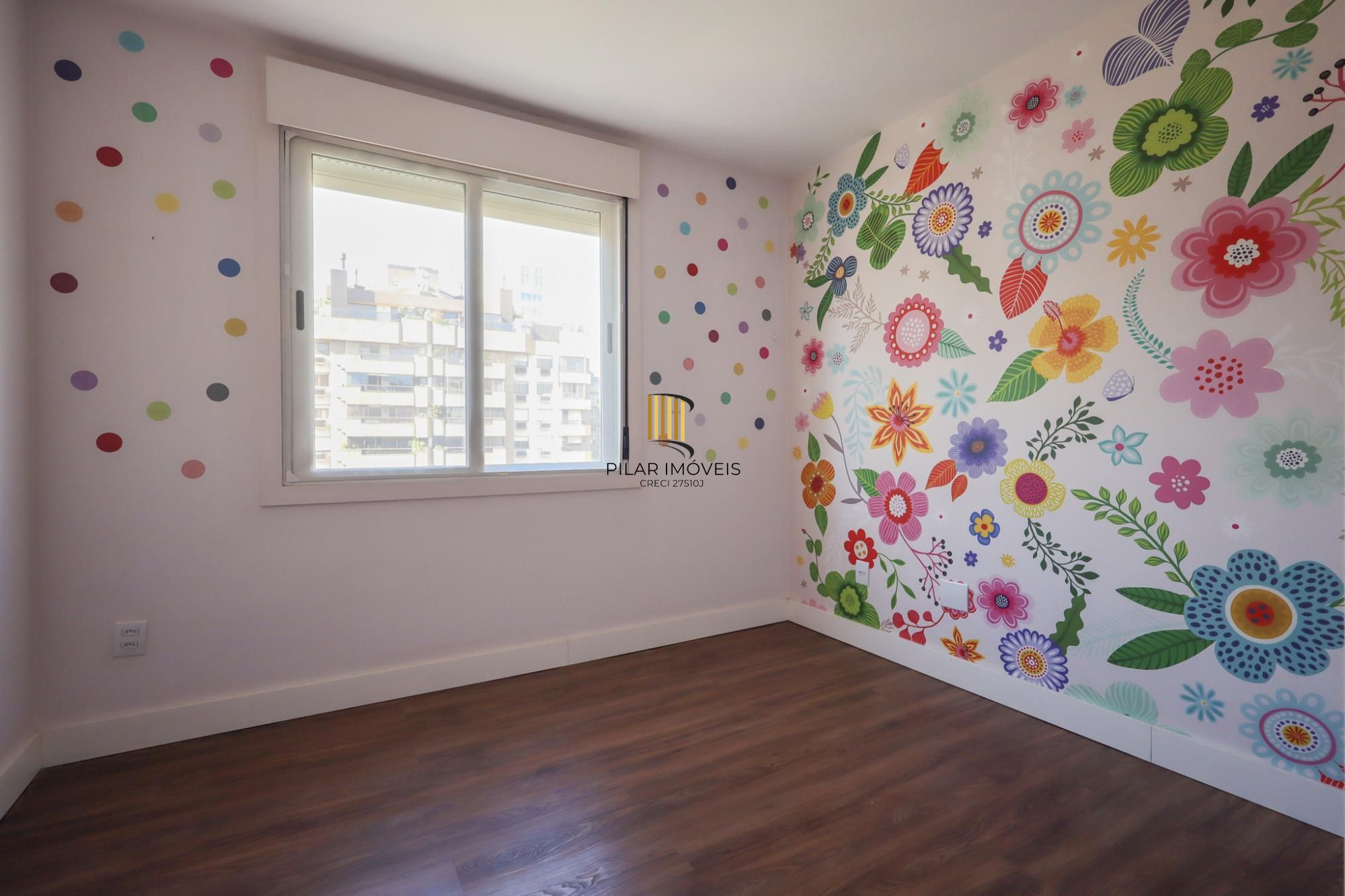 Apartamento a venda no bairro Mont' Serrat