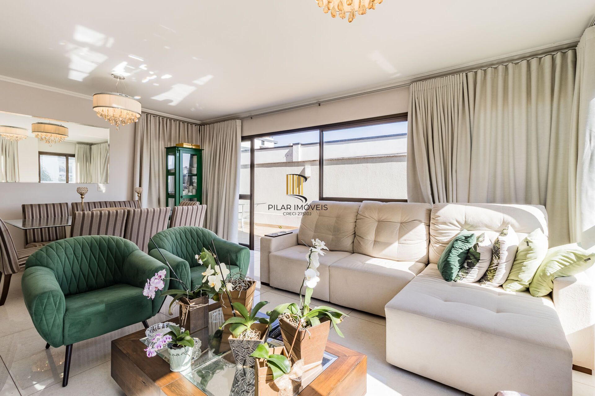 Apartamento à venda no bairro Mont' Serrat em Porto Alegre/RS