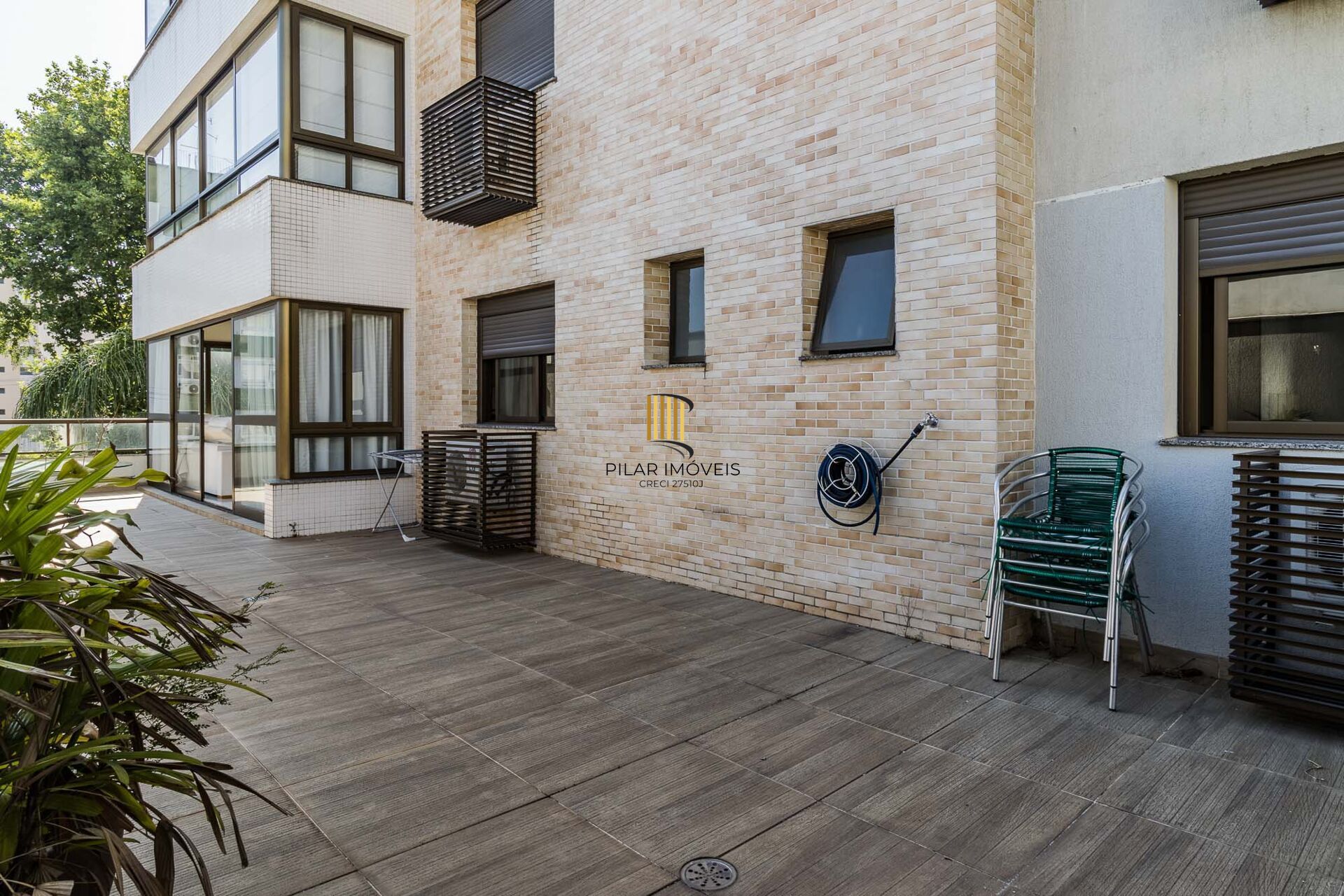 Apartamento à venda no bairro Mont' Serrat em Porto Alegre/RS