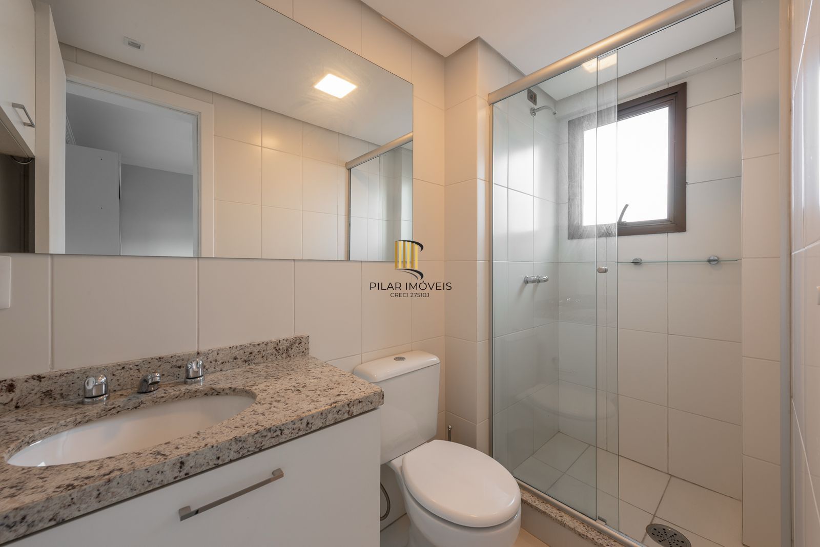 Apartamento a venda no bairro Mont Serrat