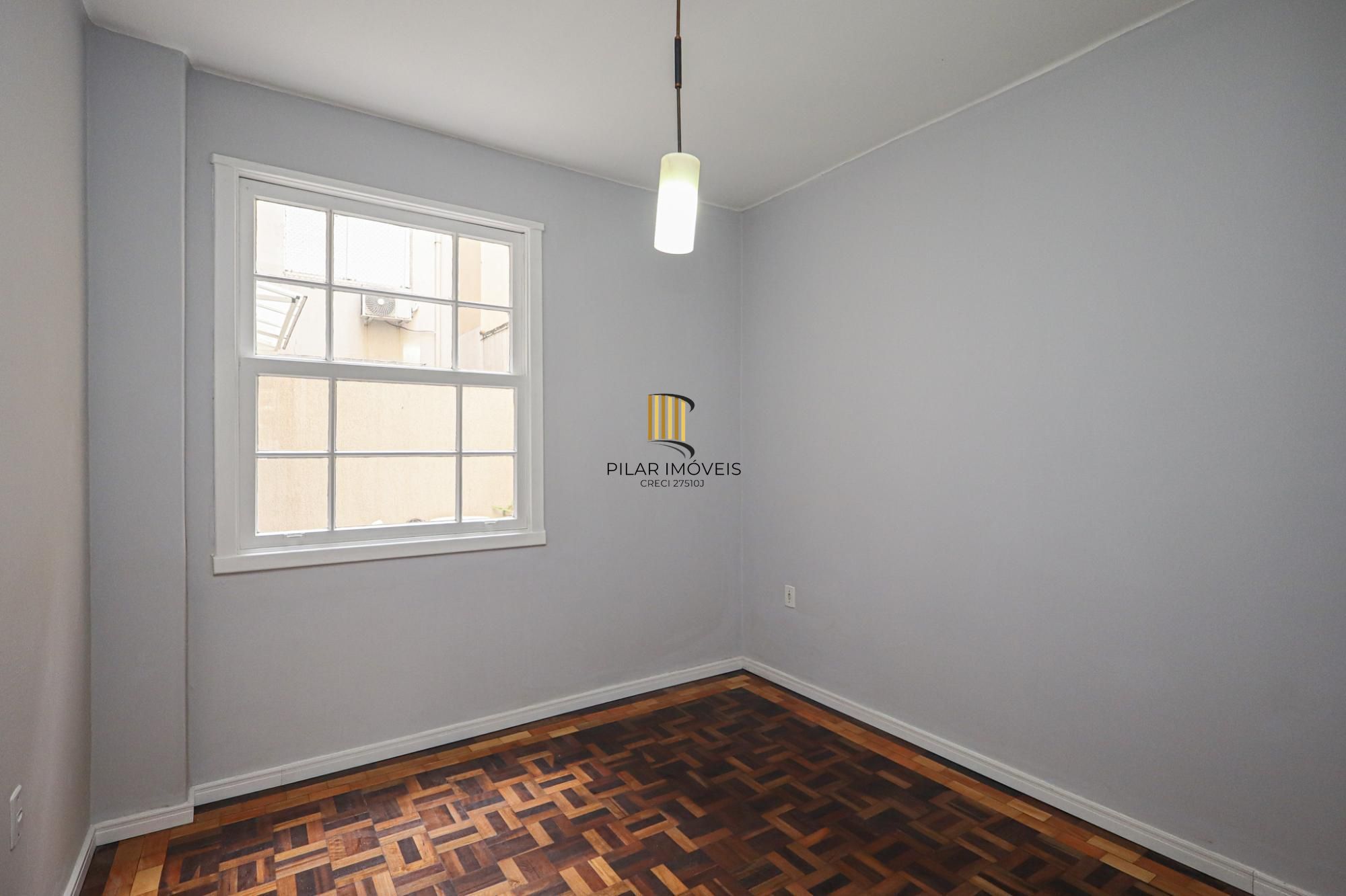 Apartamento a venda no bairro Bom Fim