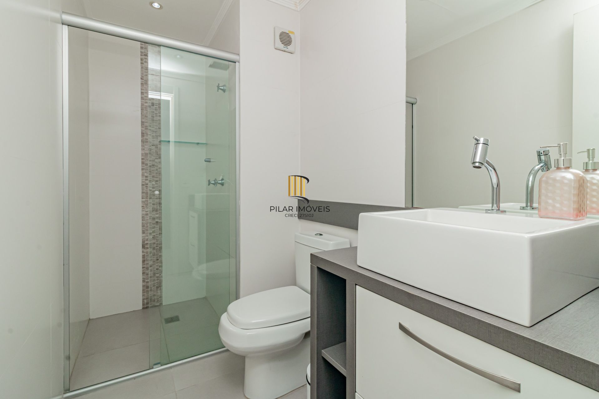 Apartamento à venda no bairro Sarandi em Porto Alegre/RS