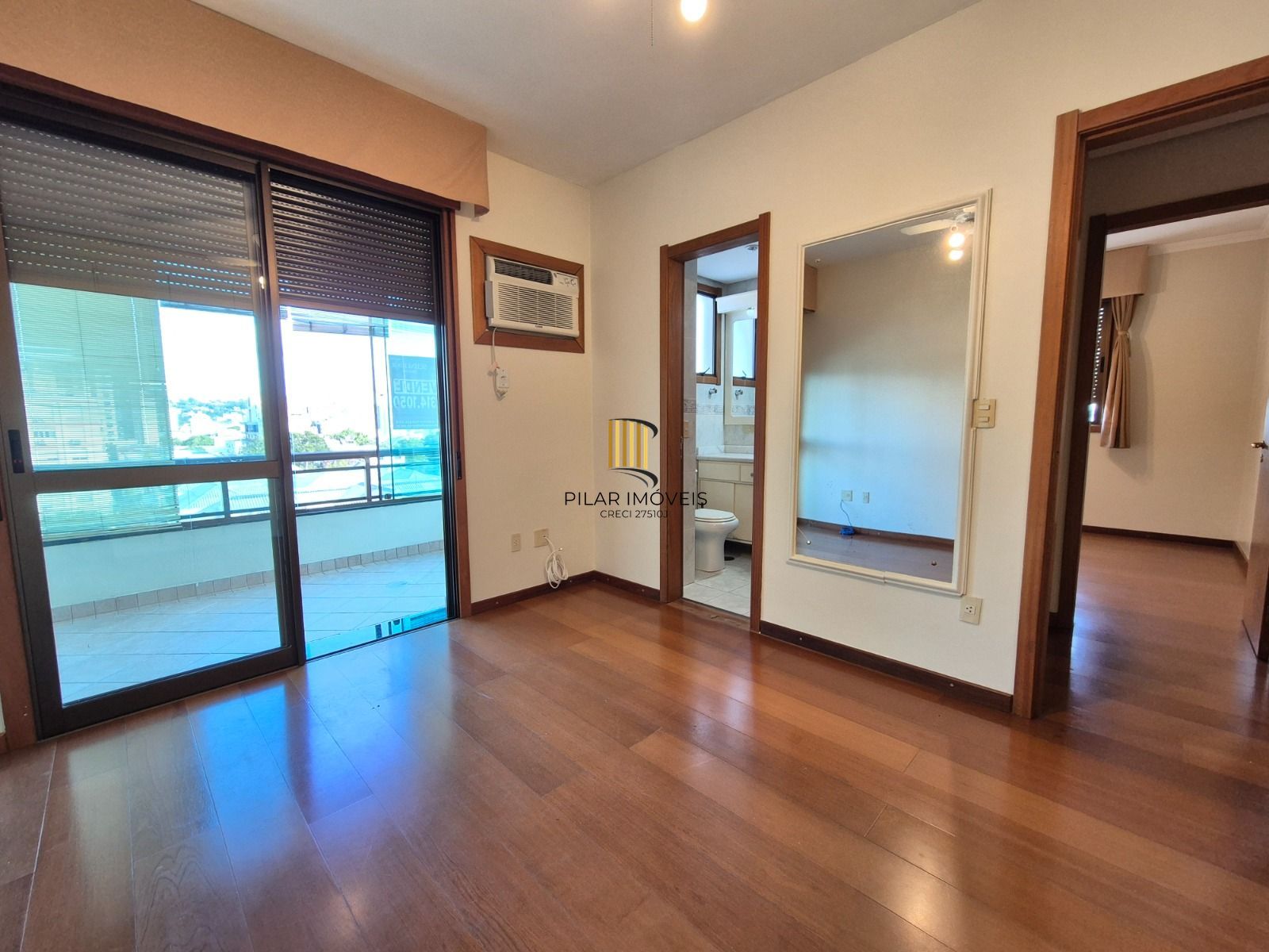 Apartamento a venda no bairro Menino Deus