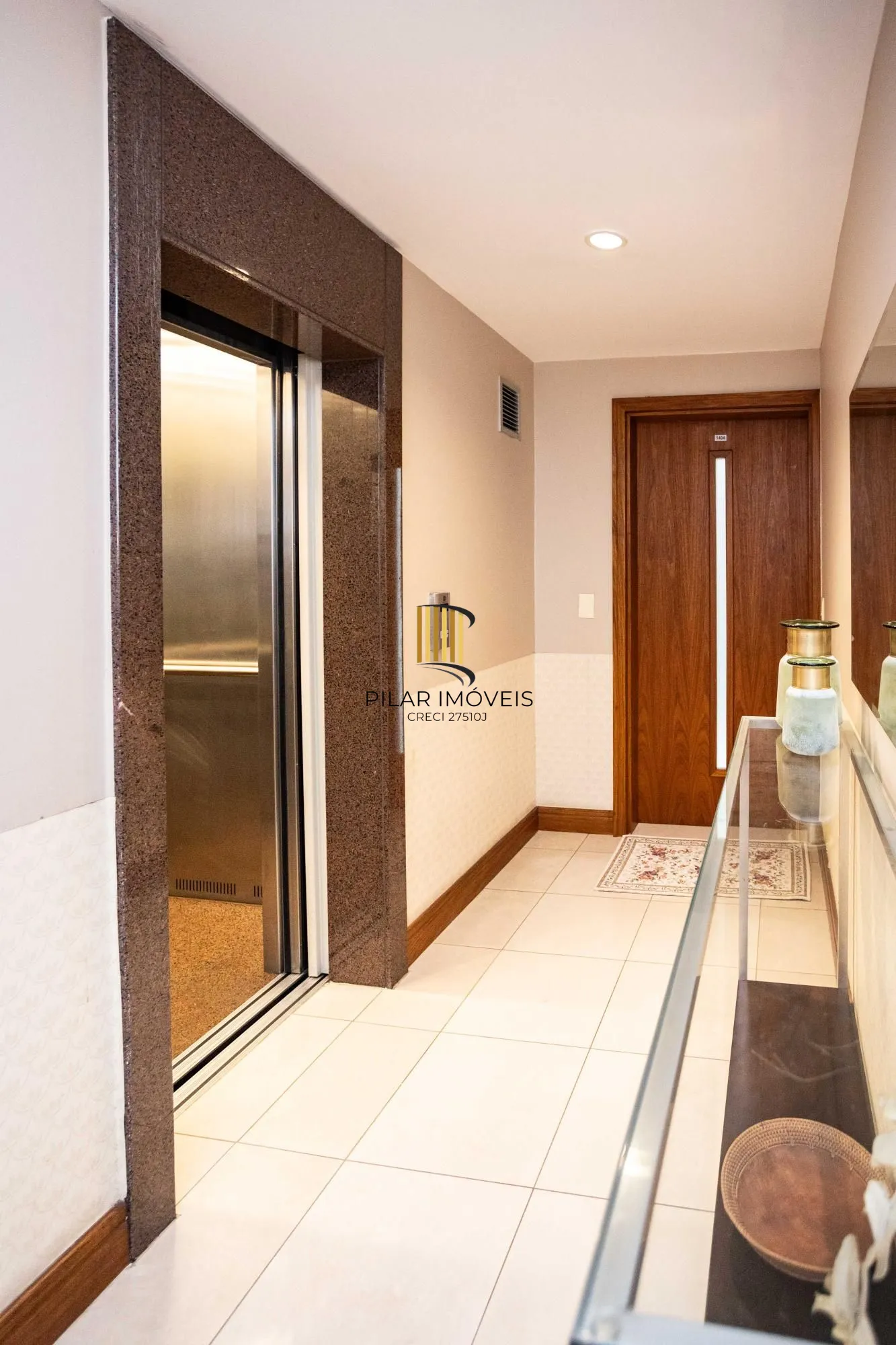 Apartamento 3 dormitórios no bairro Três Figueiras