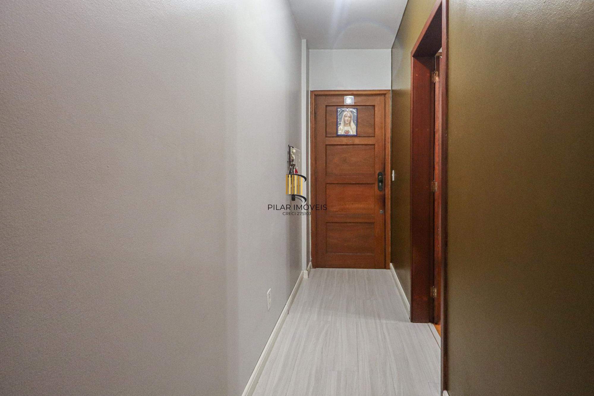 Apartamento a venda no bairro Mont' Serrat