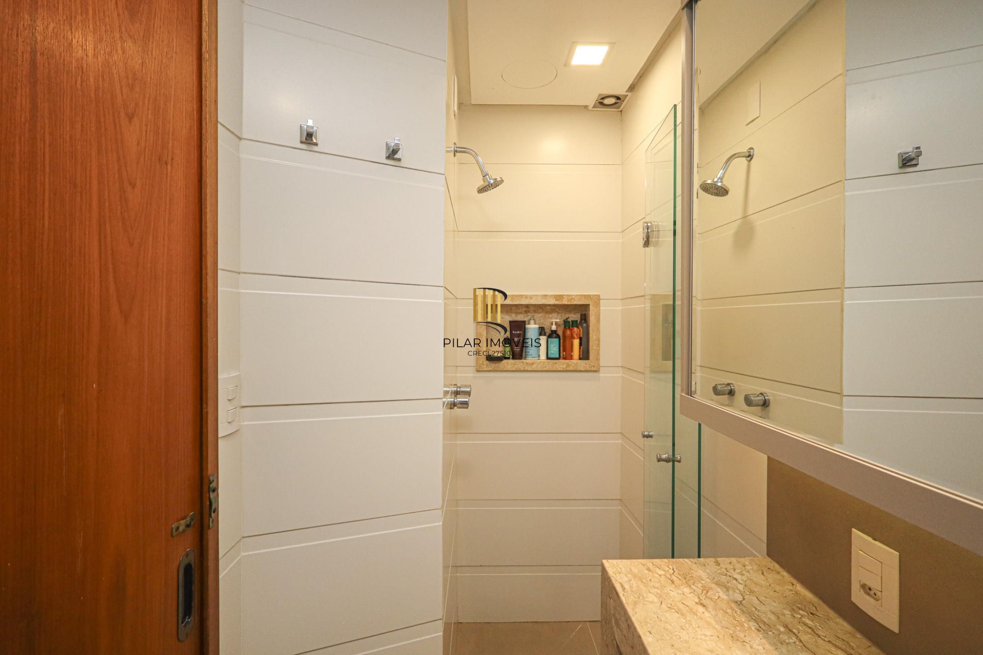 Apartamento triplex a venda no bairro Rio Branco