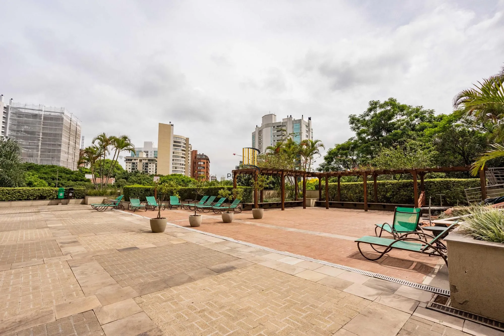 Apartamento 3 dormitórios no bairro Três Figueiras