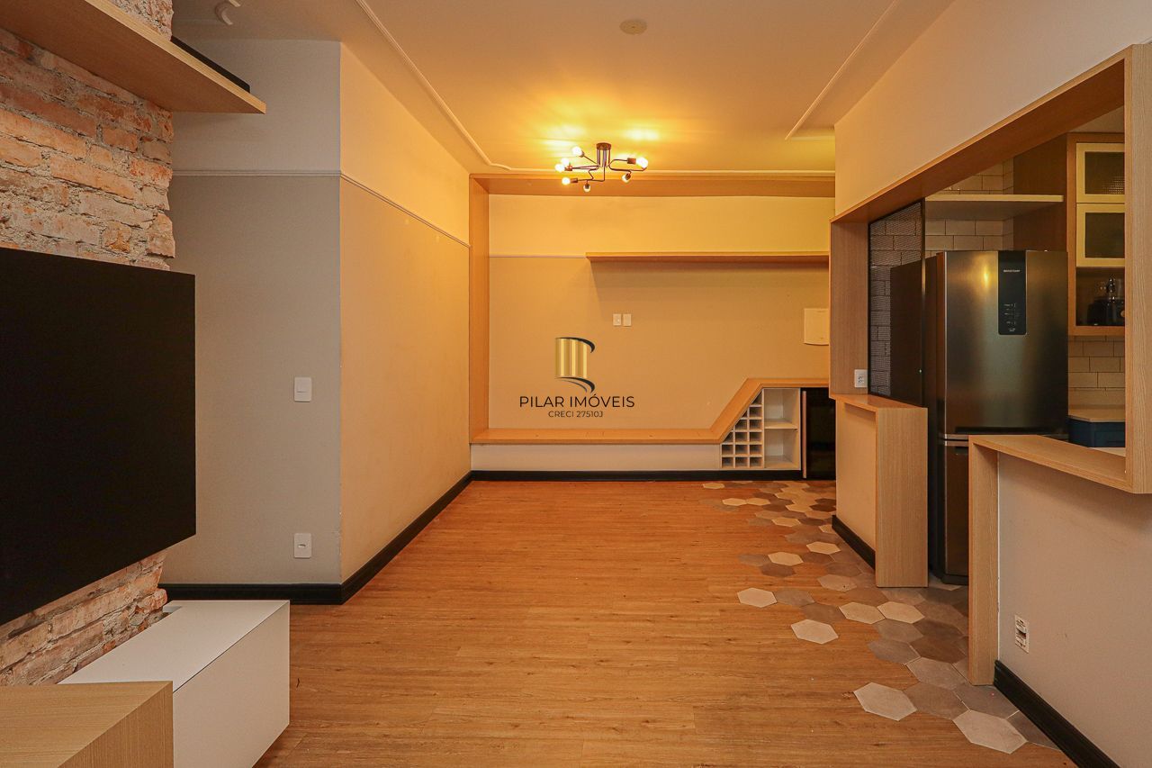 Apartamento a venda no bairro Bom fim