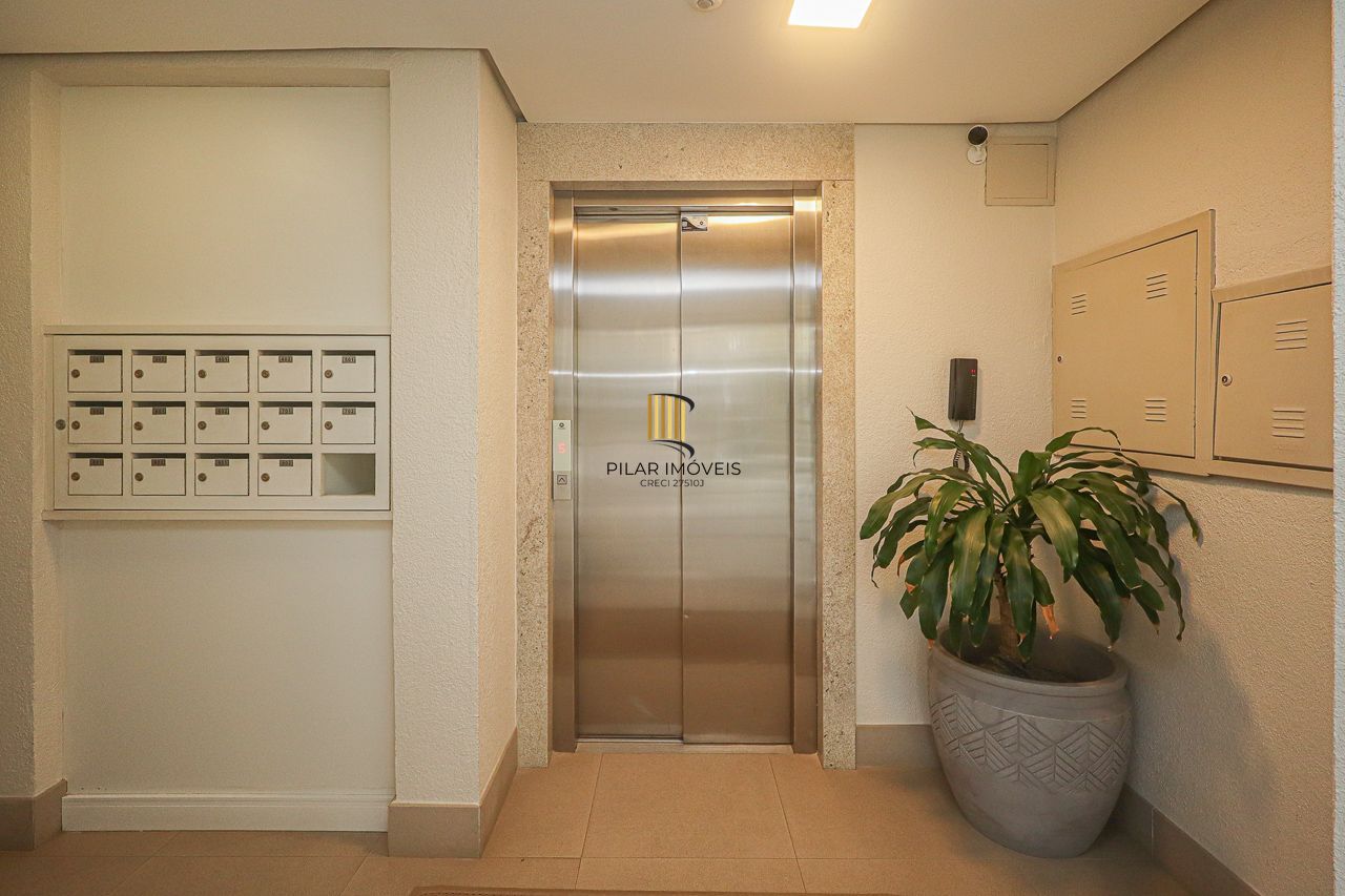 Apartamento a venda no bairro Petrópolis