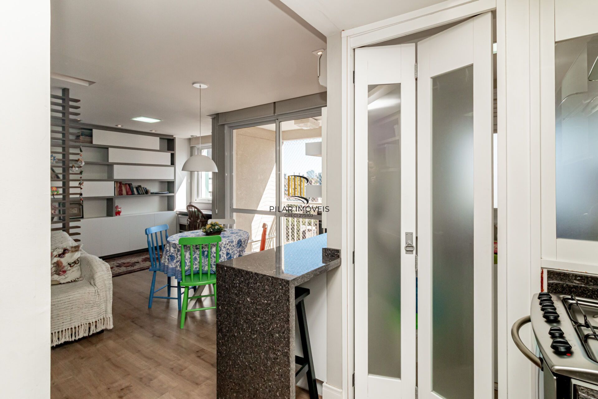 Apartamento à venda no bairro Passo D'areia em Porto Alegre/RS
