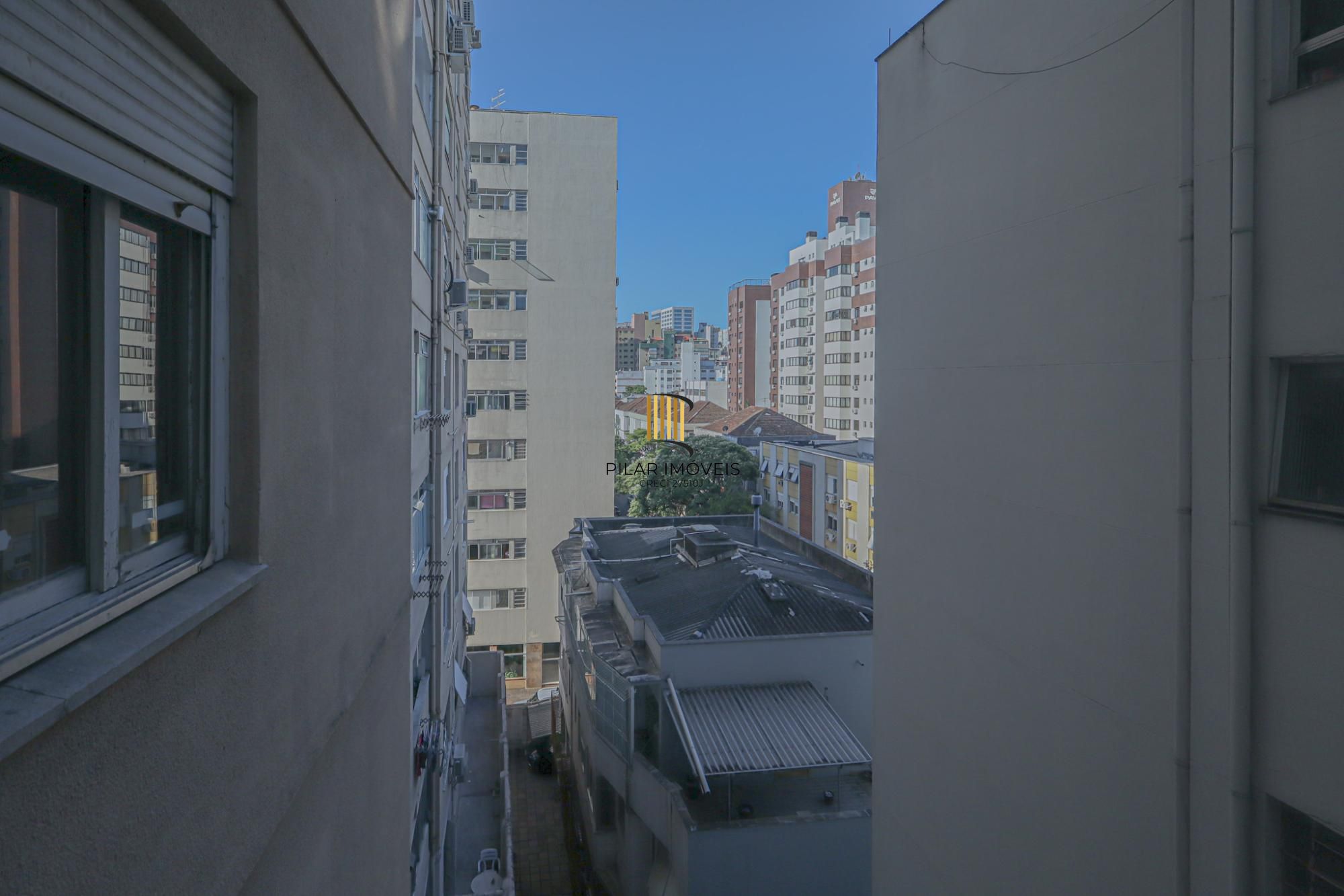 Apartamento a venda no bairro Bom Fim