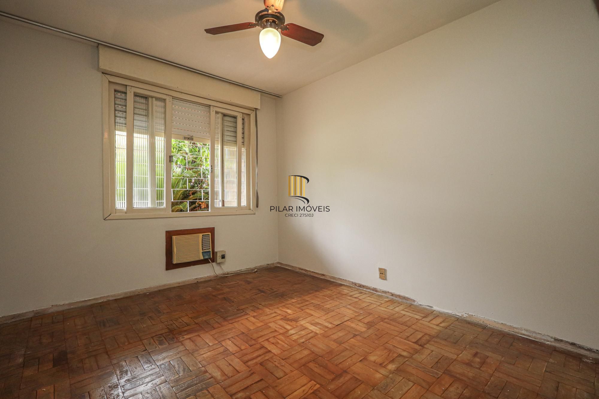 Casa à venda no bairro Morro Santana em Porto Alegre/RS