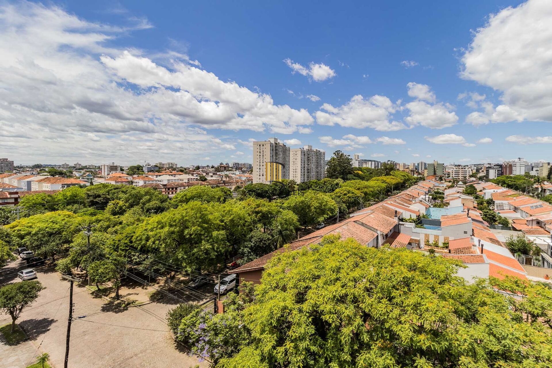 Apartamento à venda no bairro Jardim Lindóia em Porto Alegre/RS