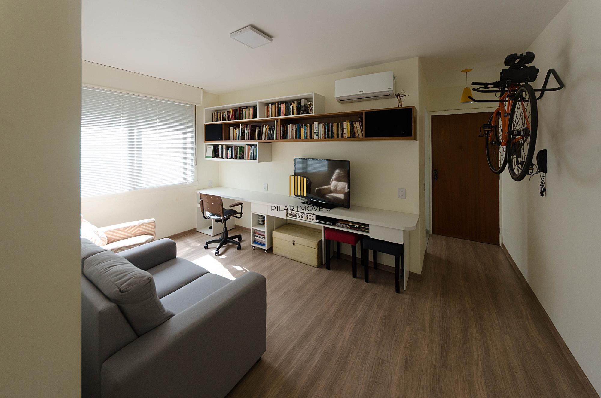 Apartamento mobiliado no bairro Jardim do Salso