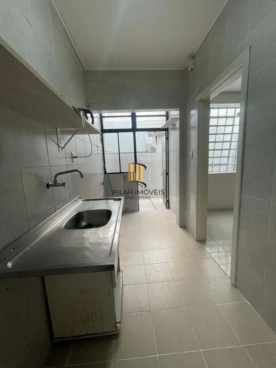 Apartamento a venda no bairro Menino Deus