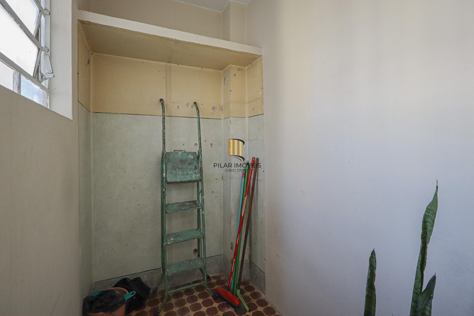 Apartamento a venda no bairro Bom Fim