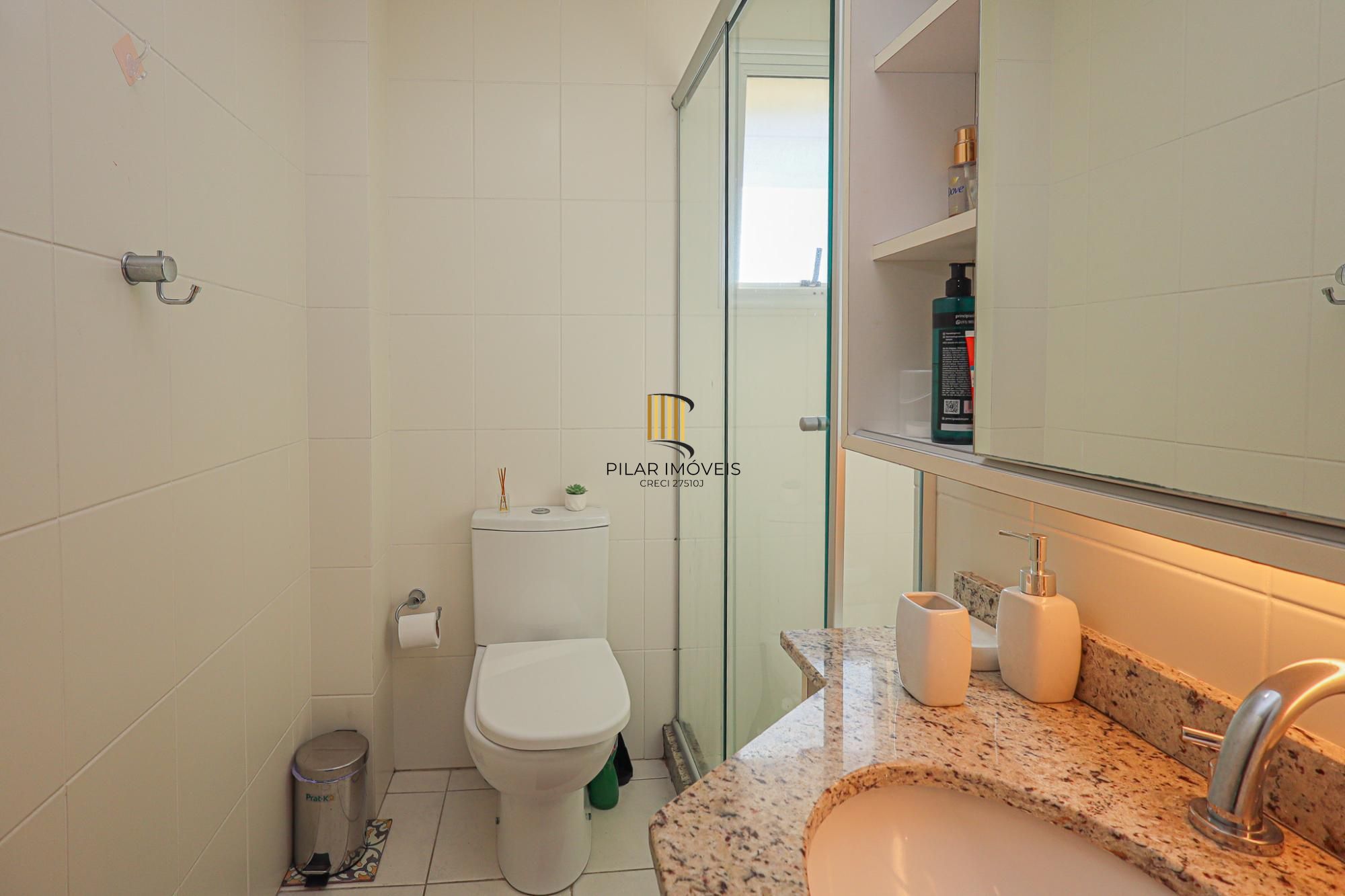 Casa em condomínio no bairro Teresópolis