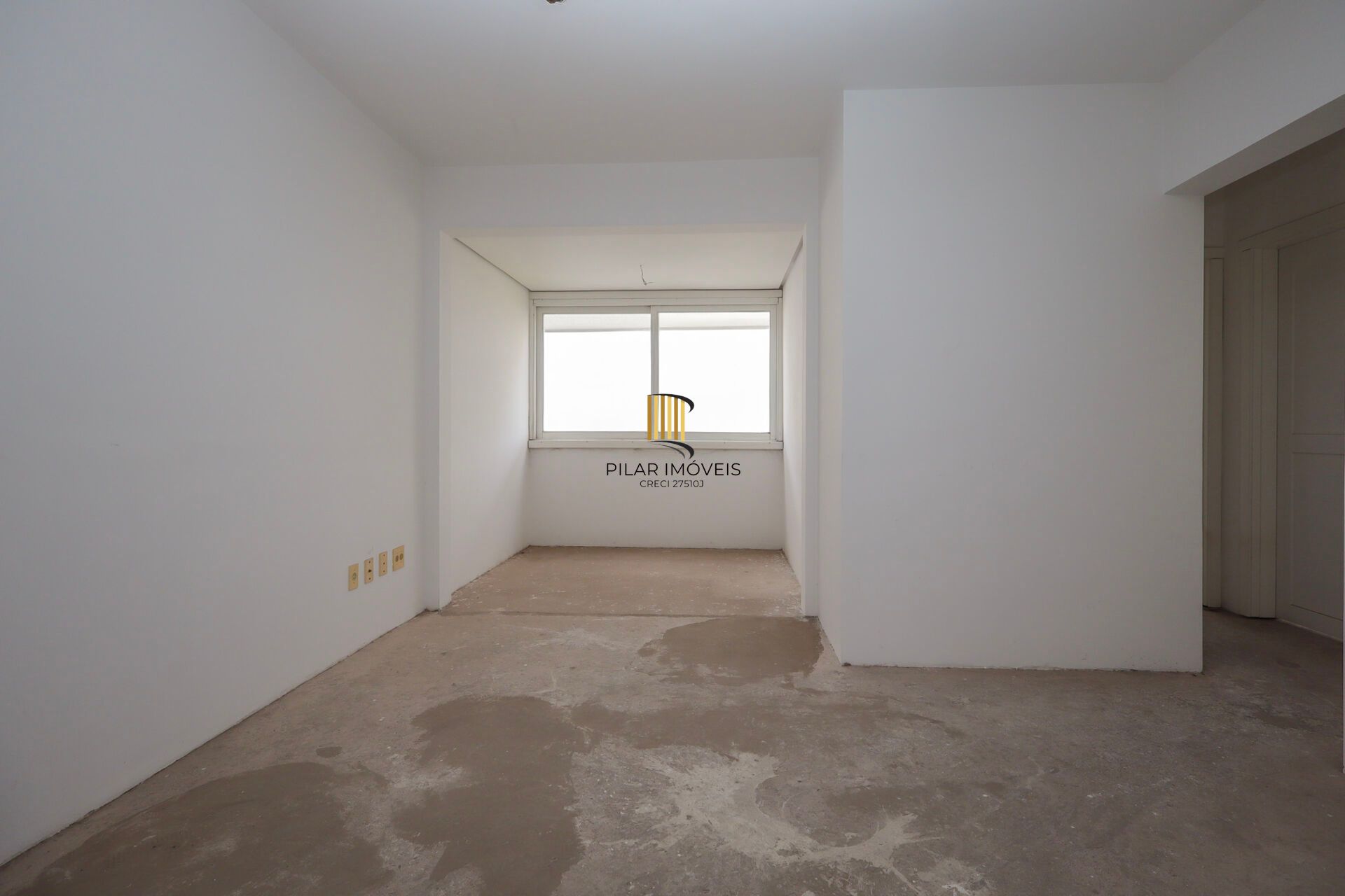 Apartamento à venda no bairro Chácara das Pedras em Porto Alegre/RS