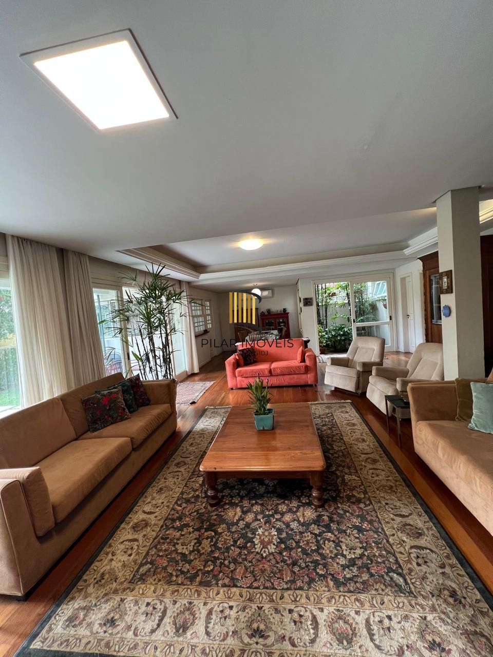 Casa a venda no bairro Chácara das Pedras