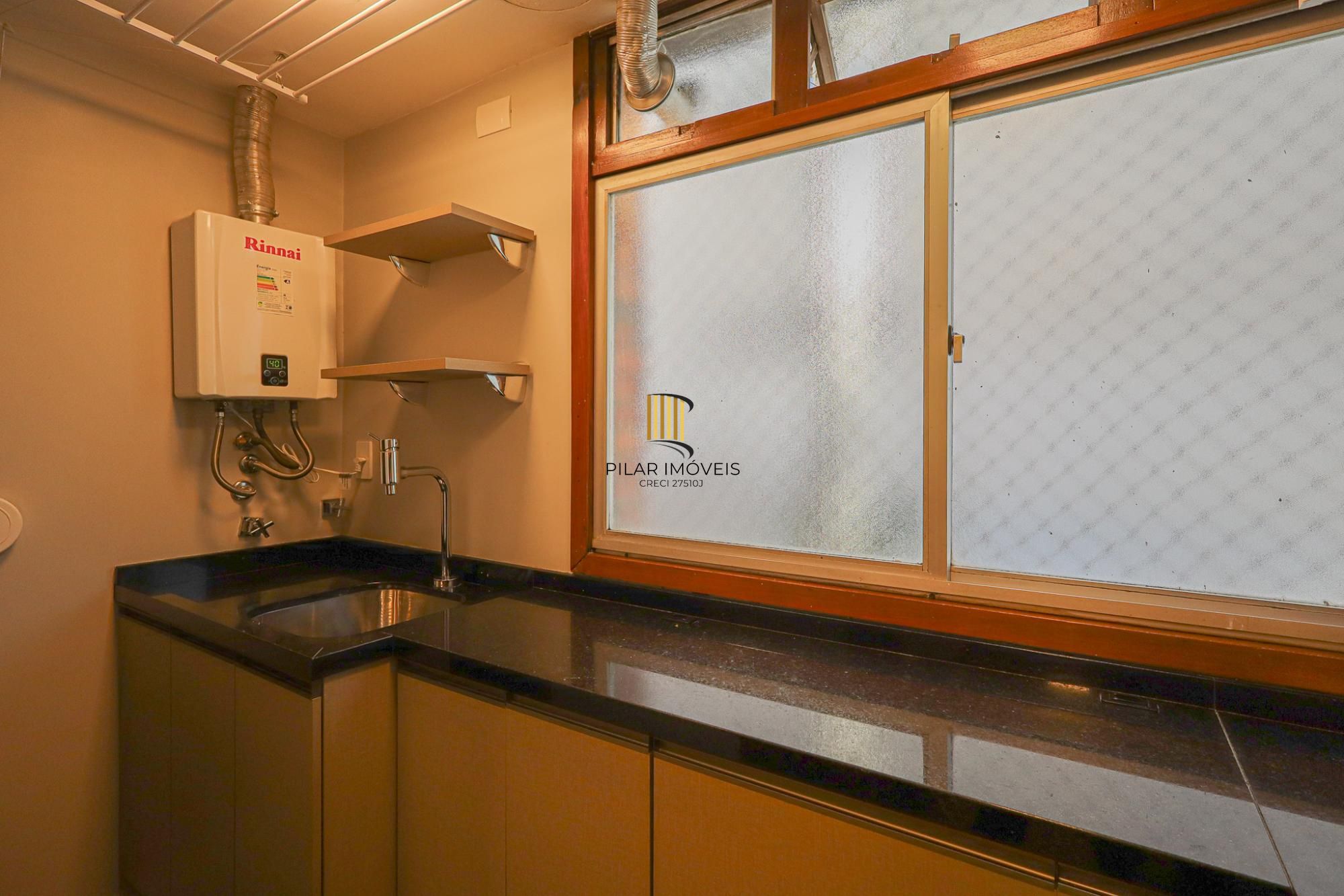 Apartamento à venda no bairro Petrópolis