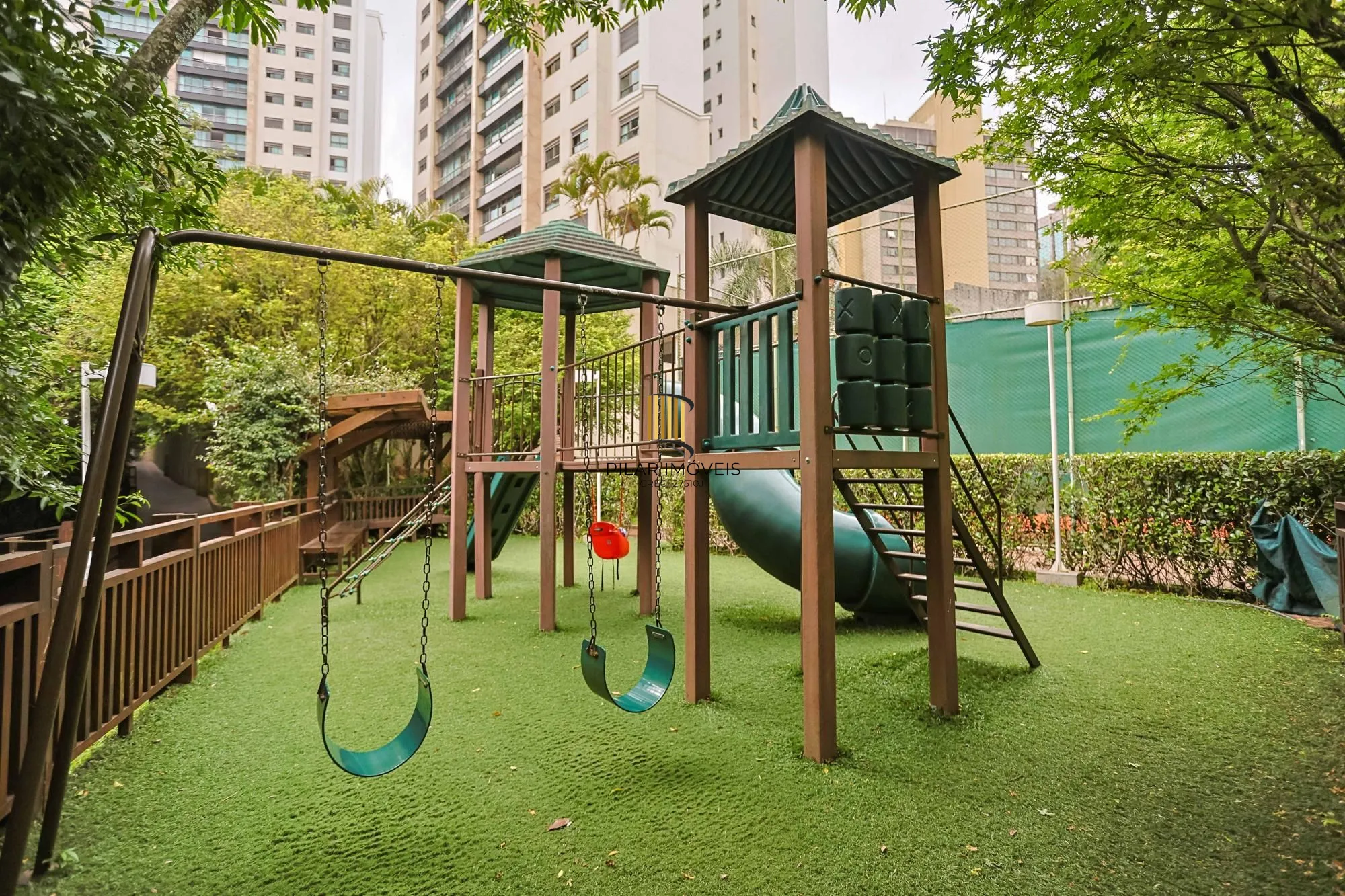 Apartamento 3 dormitórios no bairro Três Figueiras