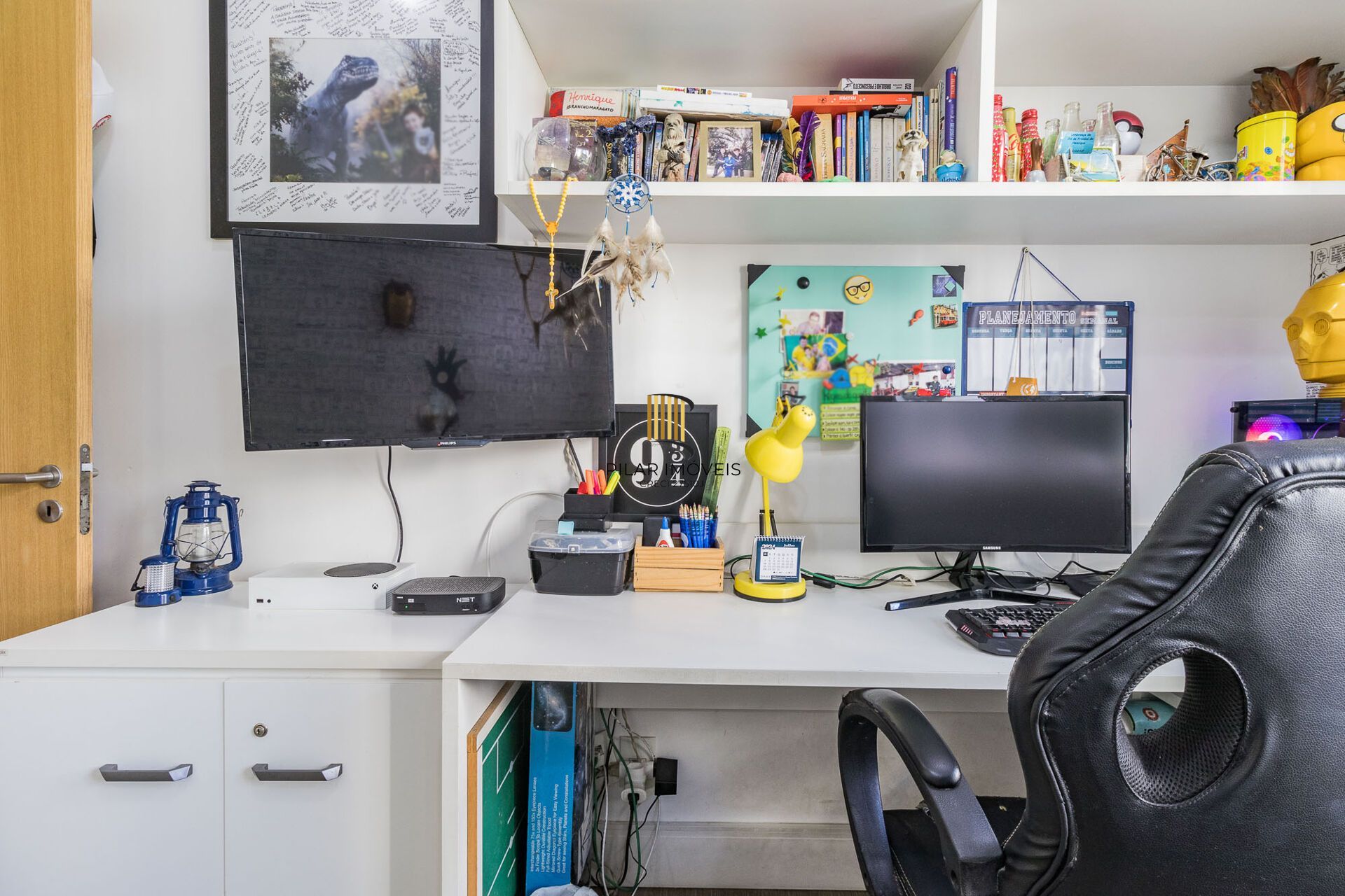 Apartamento à venda no bairro Passo D'areia em Porto Alegre/RS