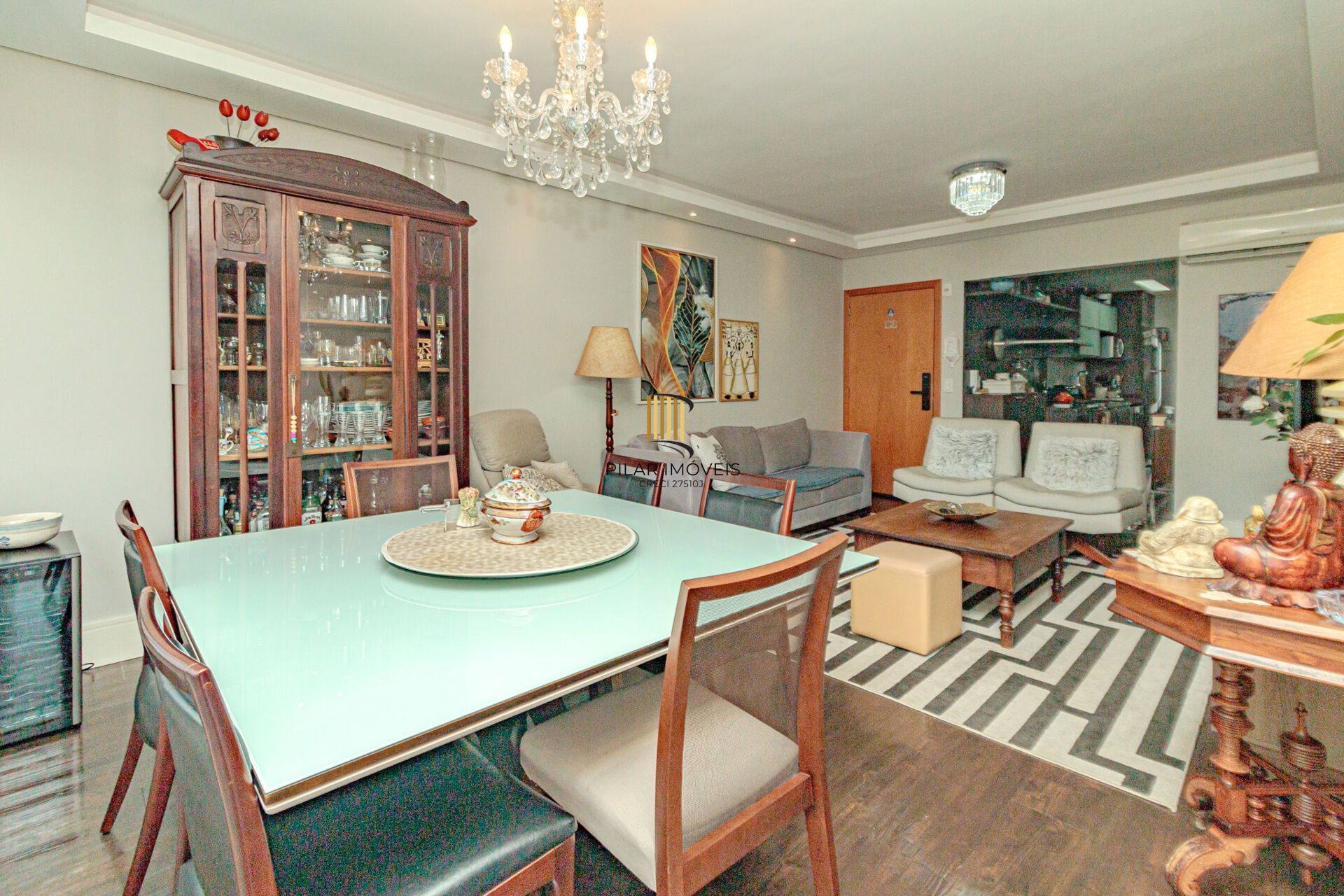 Apartamento à venda no bairro Jardim Planalto em Porto Alegre/RS