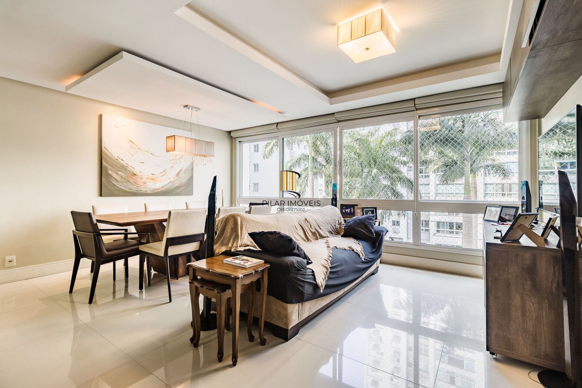 Apartamento à venda no bairro Passo D'areia em Porto Alegre/RS