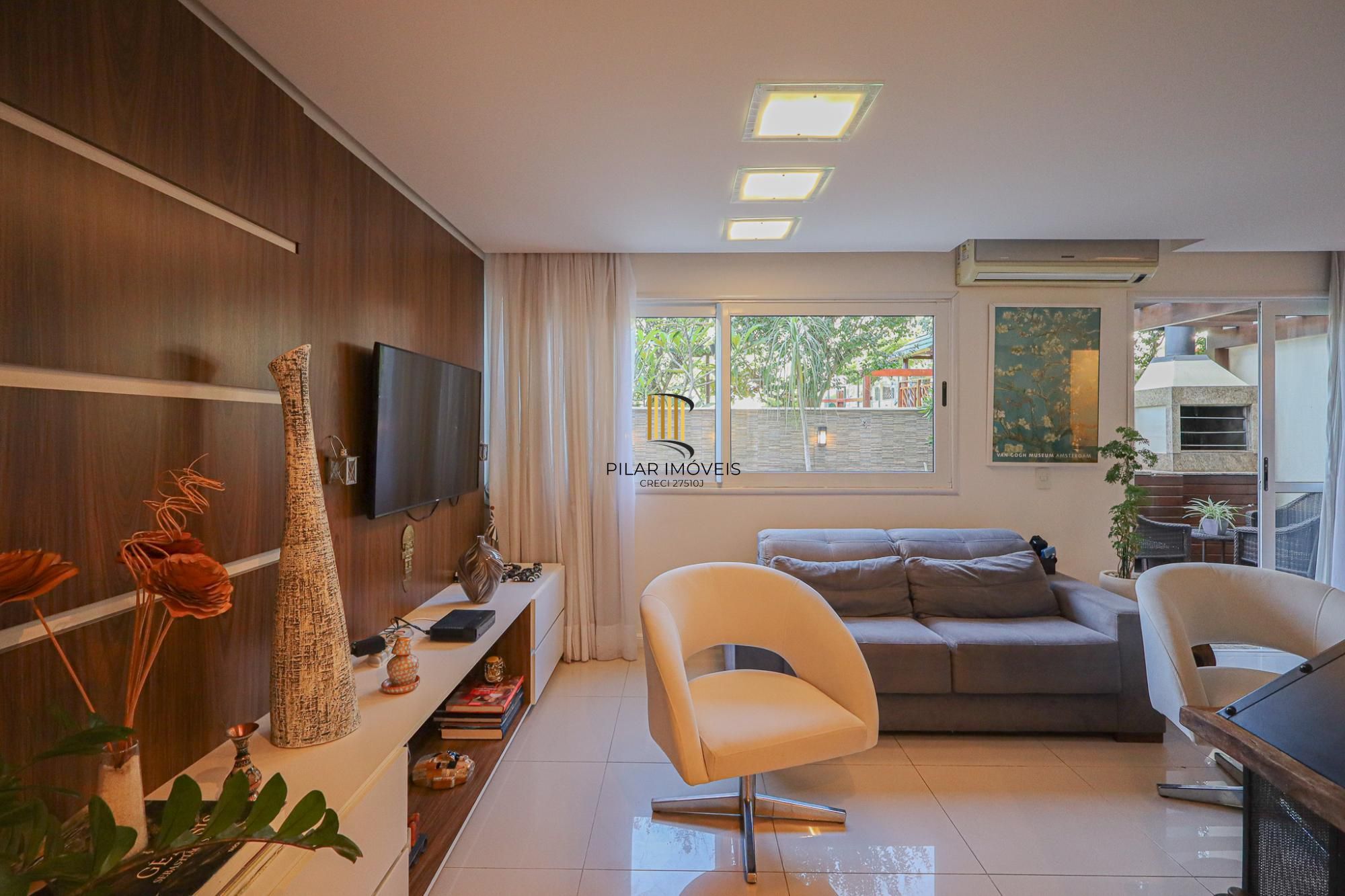 Casa em condomínio no bairro Teresópolis