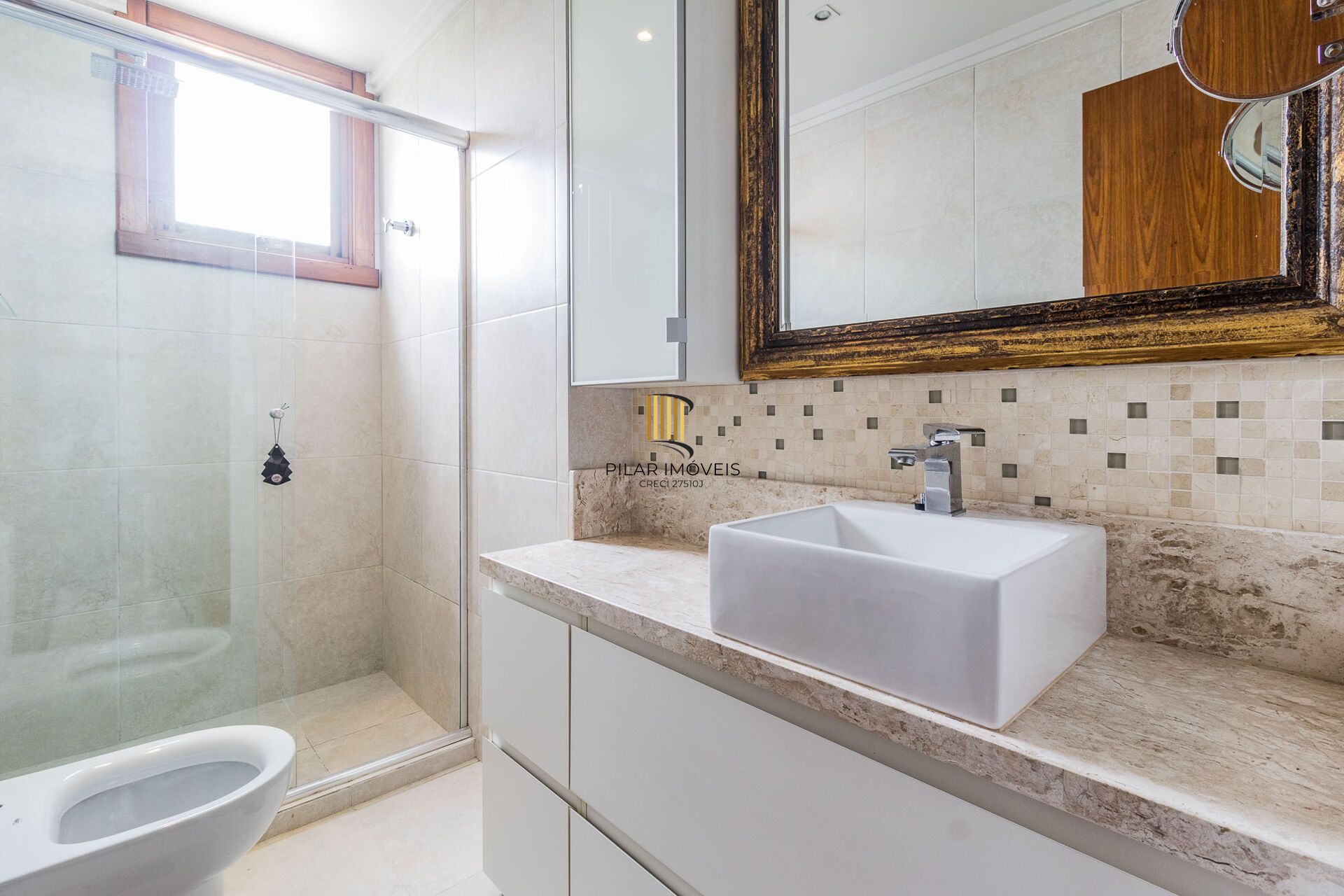 Apartamento à venda no bairro Petrópolis em Porto Alegre/RS
