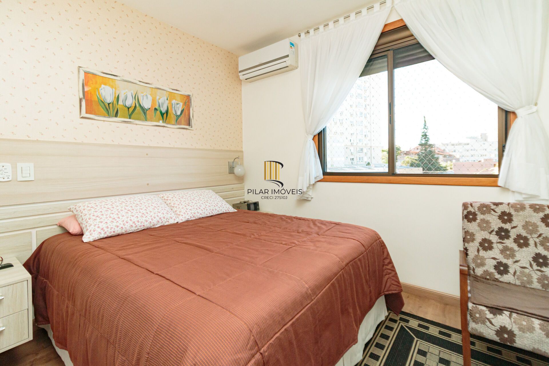 Apartamento à venda no bairro Passo da Areia em Porto Alegre/RS