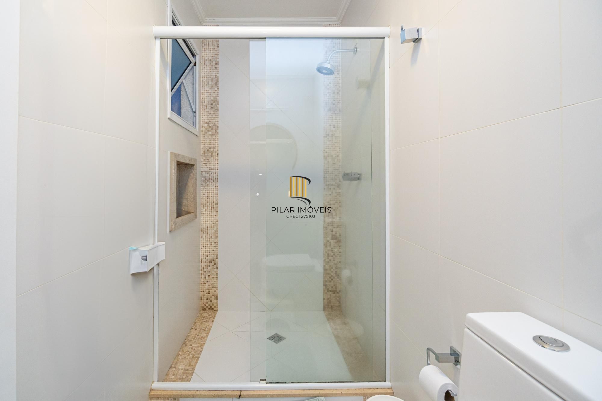 Cobertura a venda no bairro Bom Fim