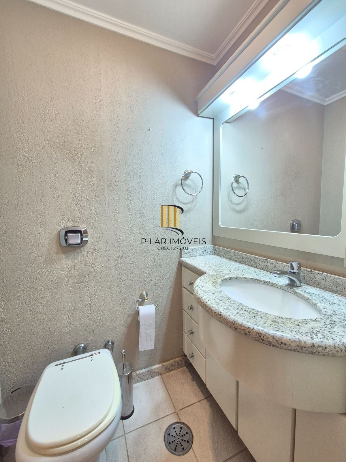 Apartamento a venda no bairro Menino Deus