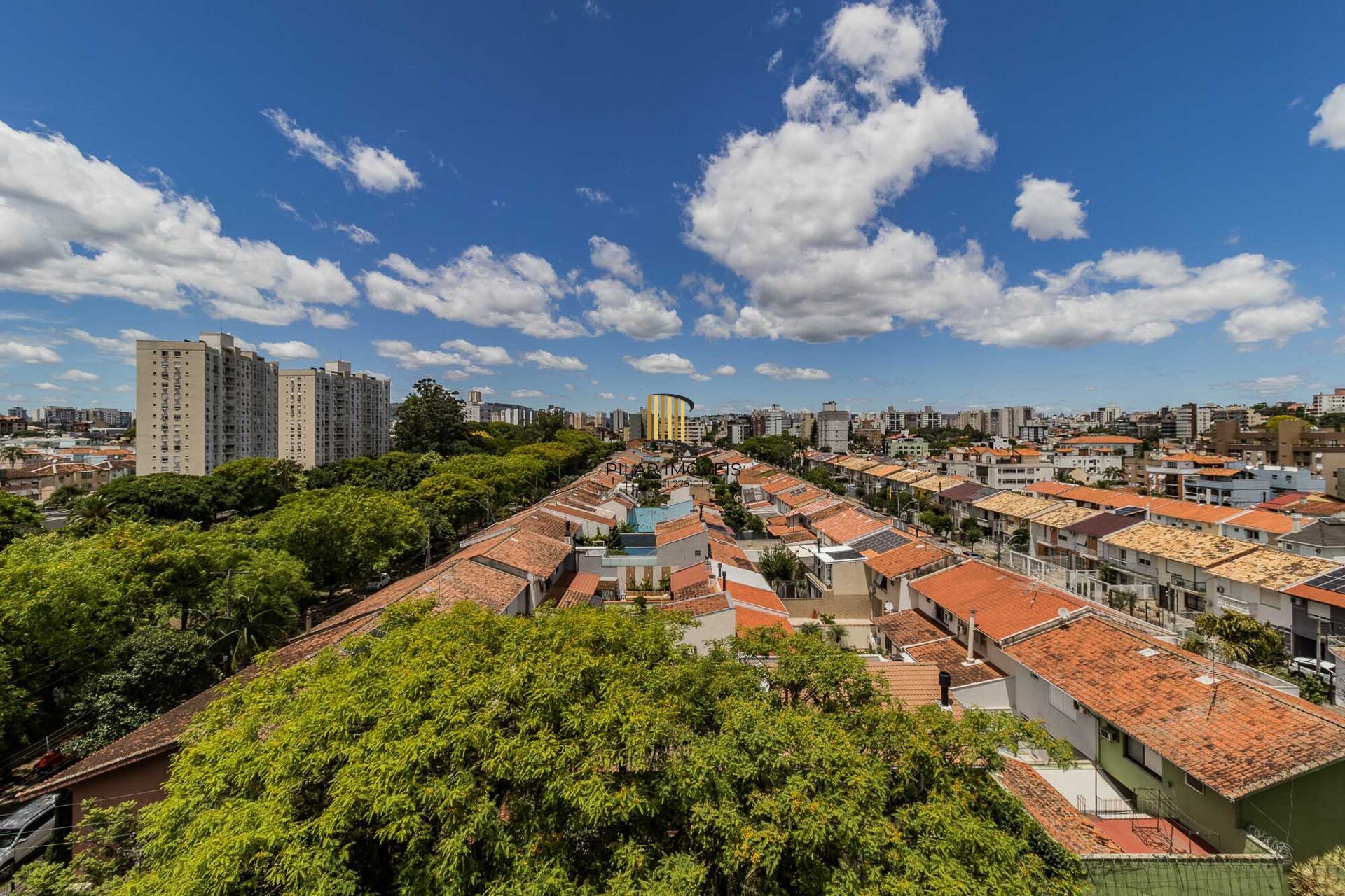 Apartamento à venda no bairro Jardim Lindóia em Porto Alegre/RS