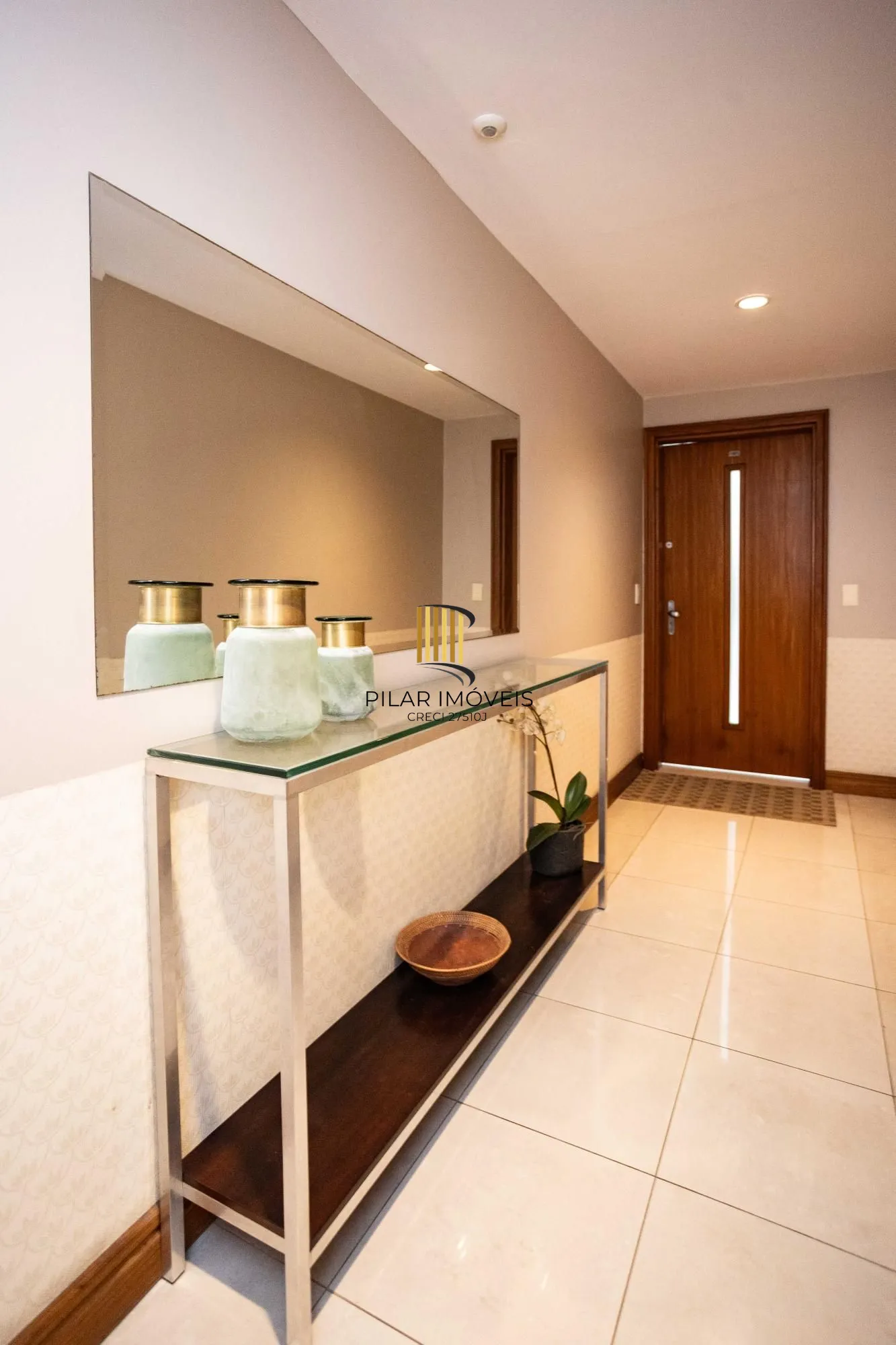 Apartamento 3 dormitórios no bairro Três Figueiras