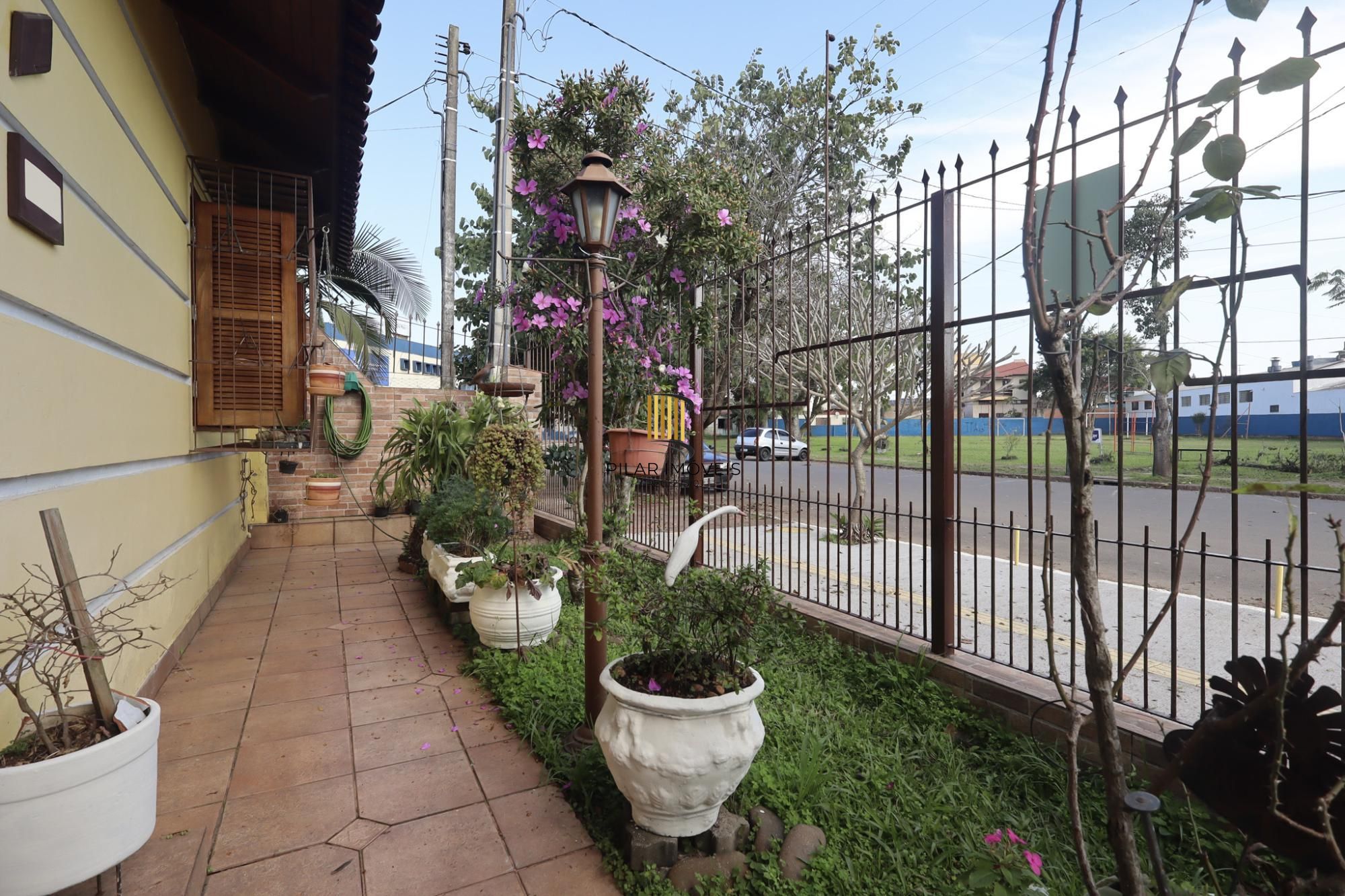 Casa a venda no bairro Sarandi