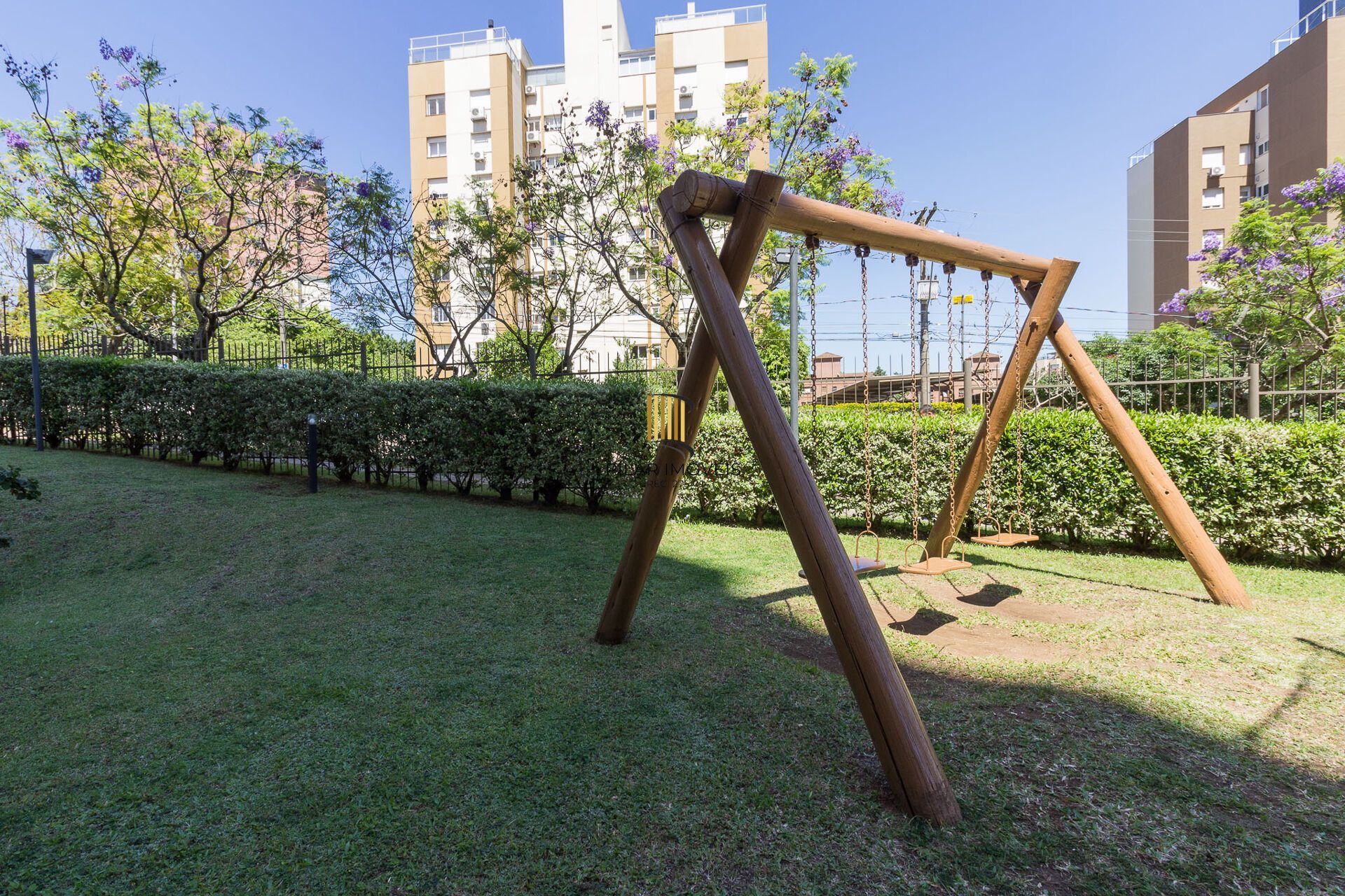 Apartamento à venda no bairro Chácara das Pedras em Porto Alegre/RS