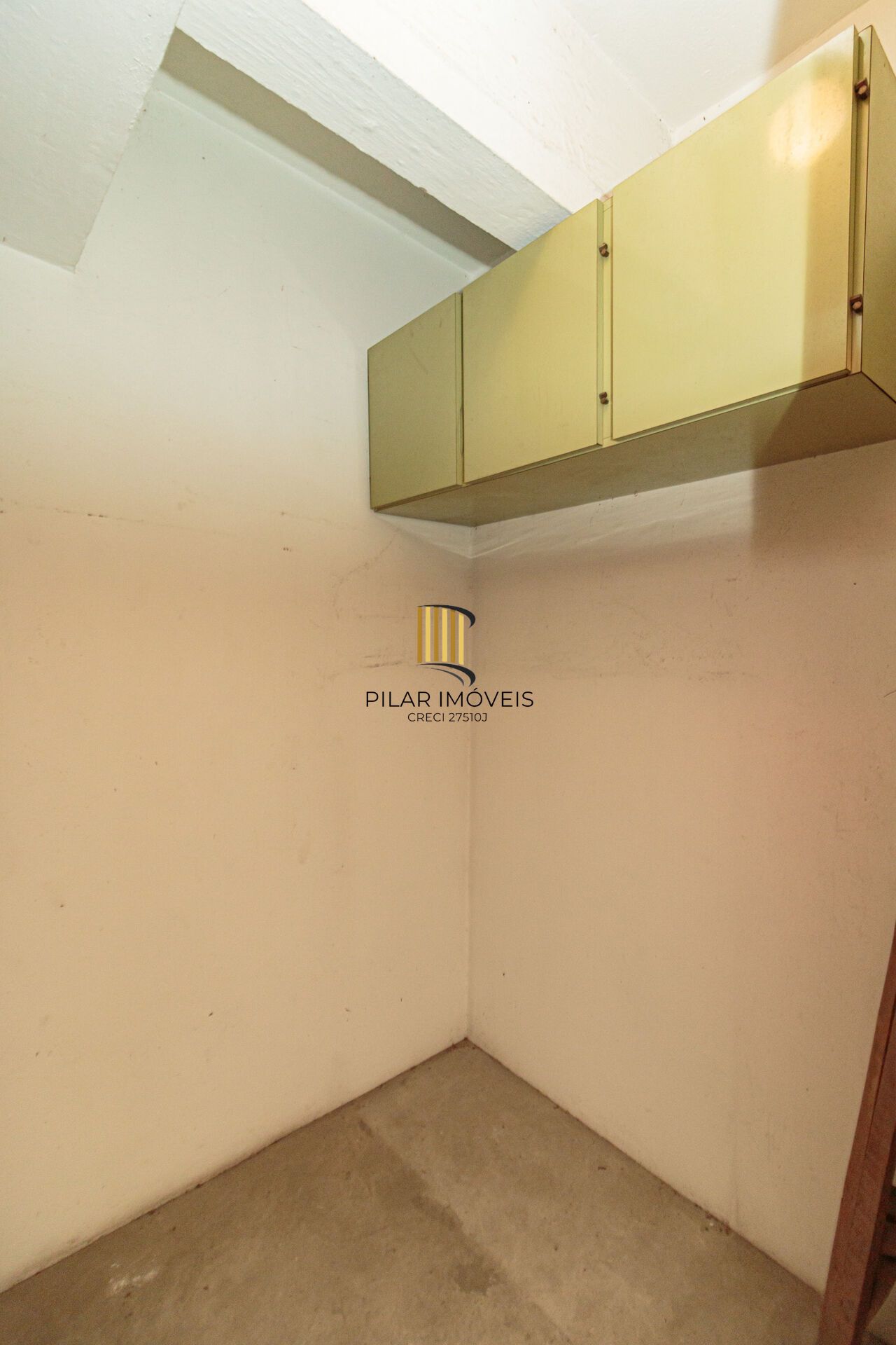 Apartamento à venda no bairro Jardim Planalto em Porto Alegre/RS